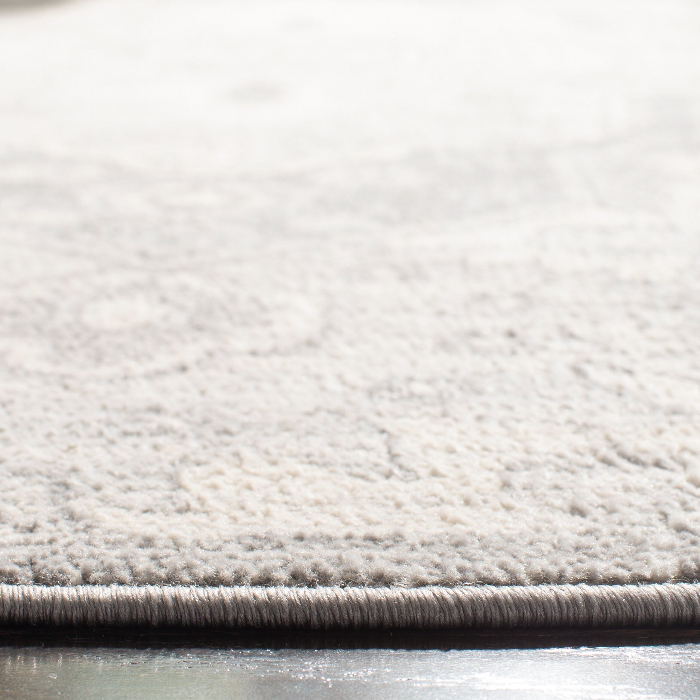 Tapis oriental traditionnel SAFAVIEH Brentwood Sira