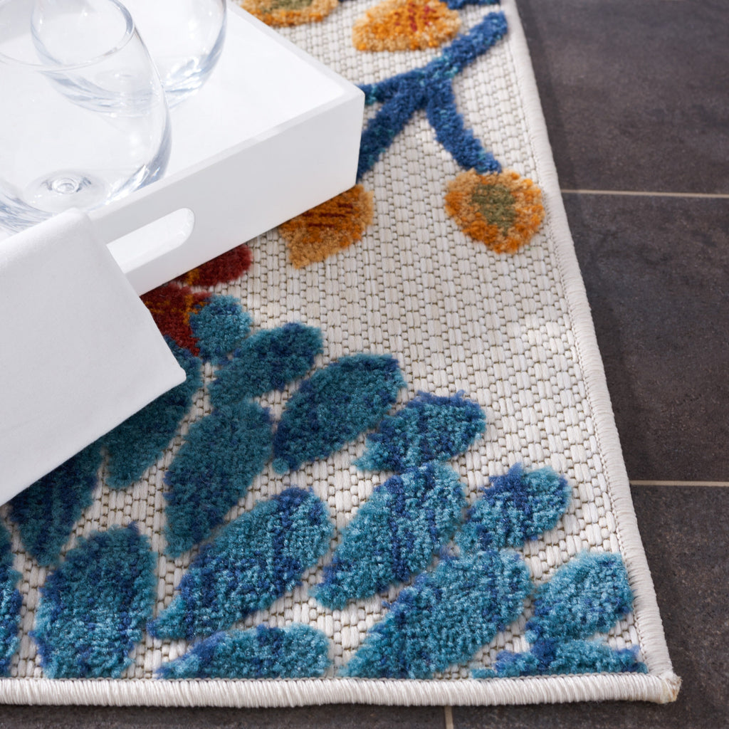 SAFAVIEH Cabana Hillechien Indoor/ Outdoor Waterproof Patio Floral Rug