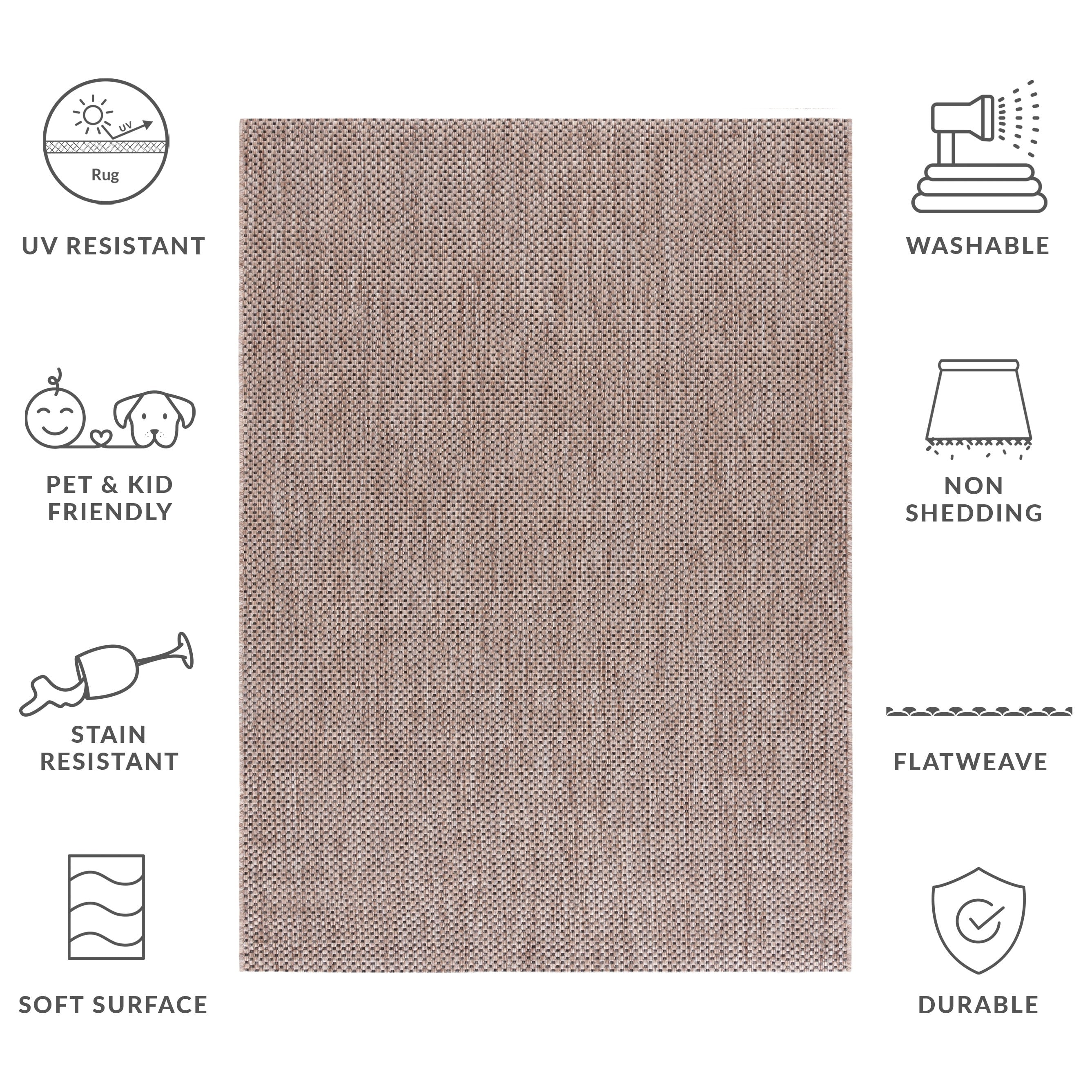 SAFAVIEH Courtyard Begajeta Indoor/Outdoor Waterproof Patio Backyard Rug.