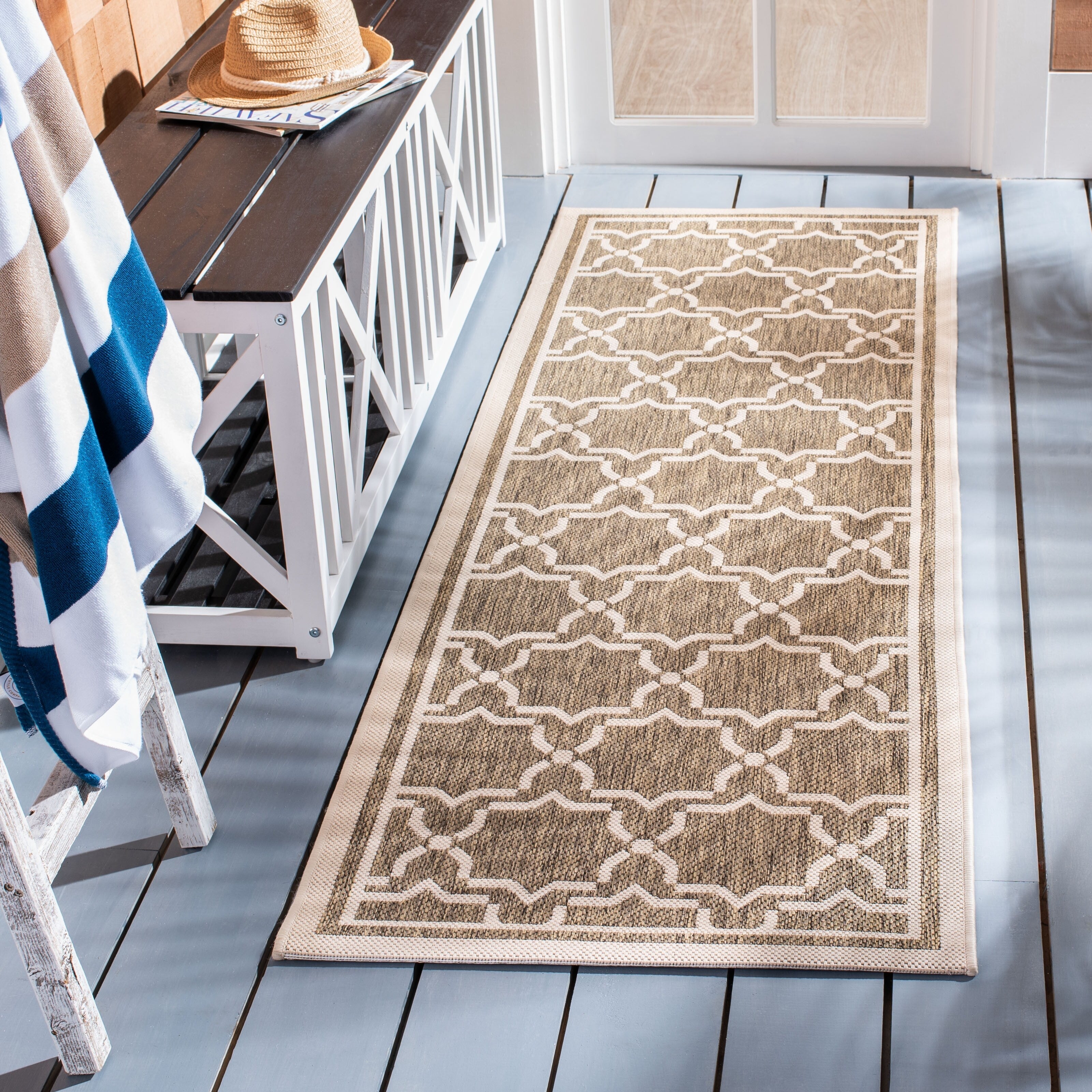 SAFAVIEH Courtyard Gulsin Indoor/ Outdoor Waterproof Patio Backyard Rug