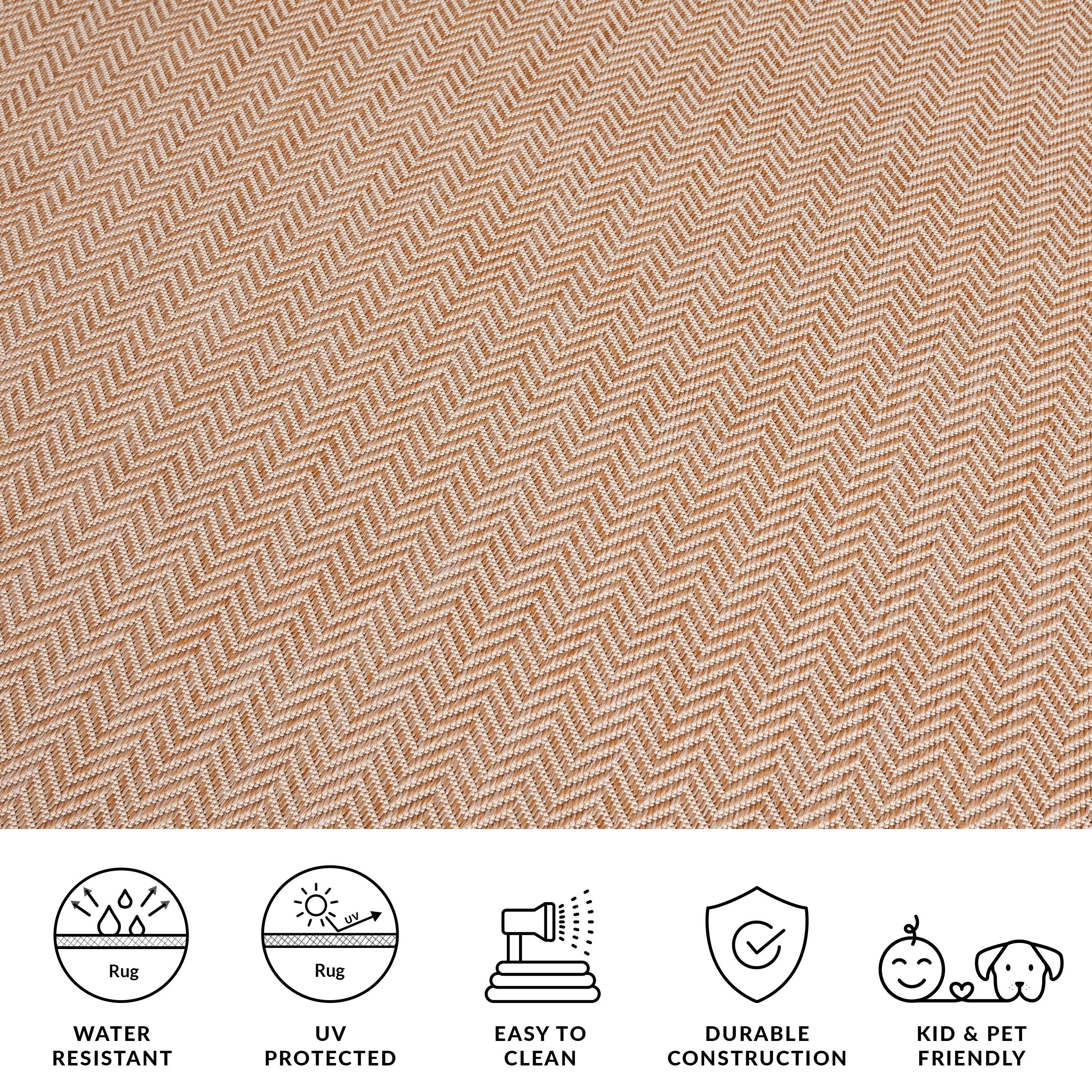 SAFAVIEH Courtyard Ilmur Indoor/ Outdoor Waterproof Patio Backyard Rug