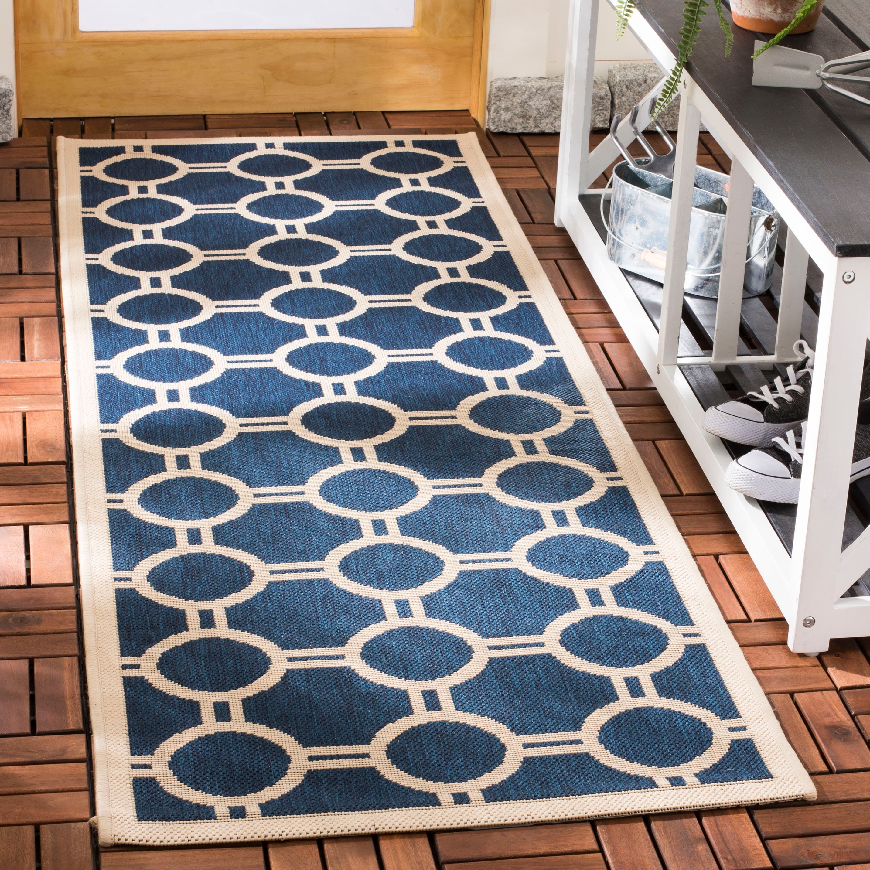 SAFAVIEH Courtyard Nira Indoor/ Outdoor Waterproof Patio Backyard Rug