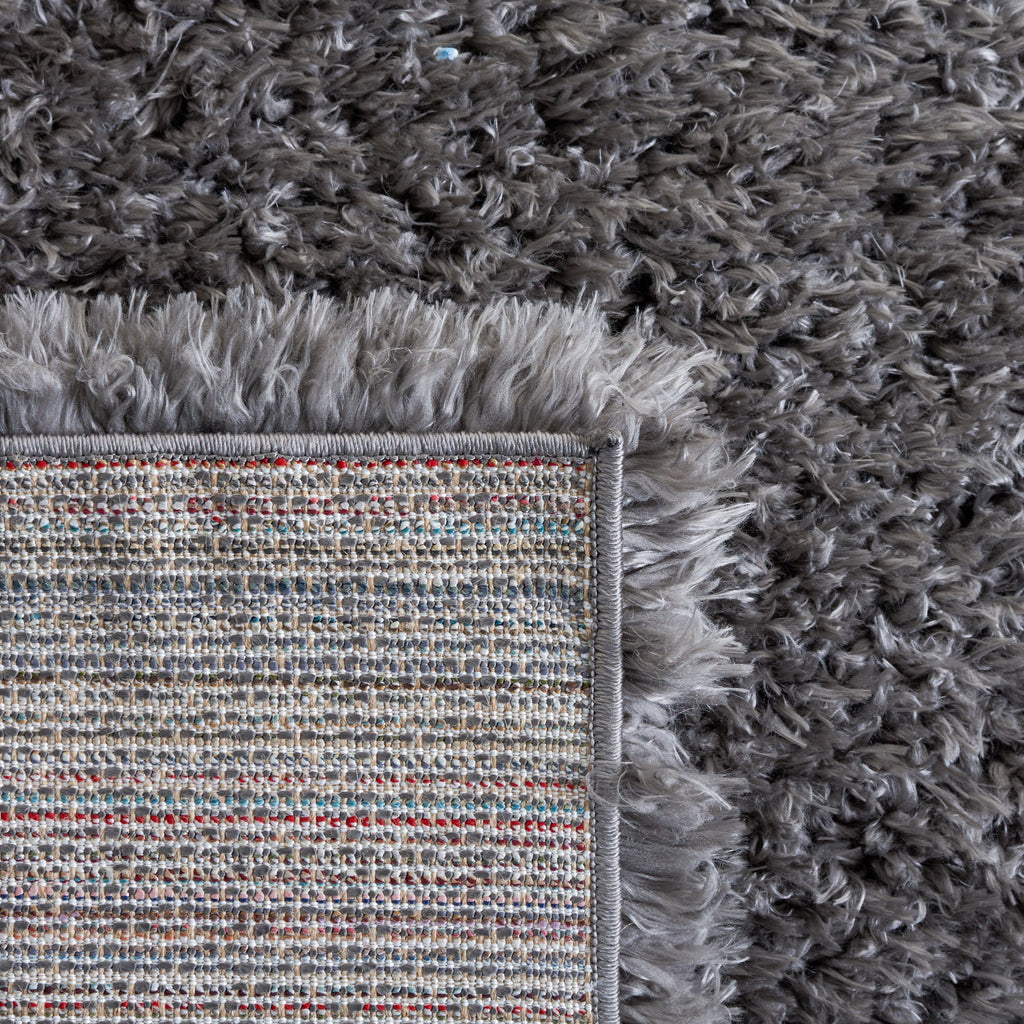 Tapis SAFAVIEH Flokati Shag Wynne de 7 cm d'épaisseur