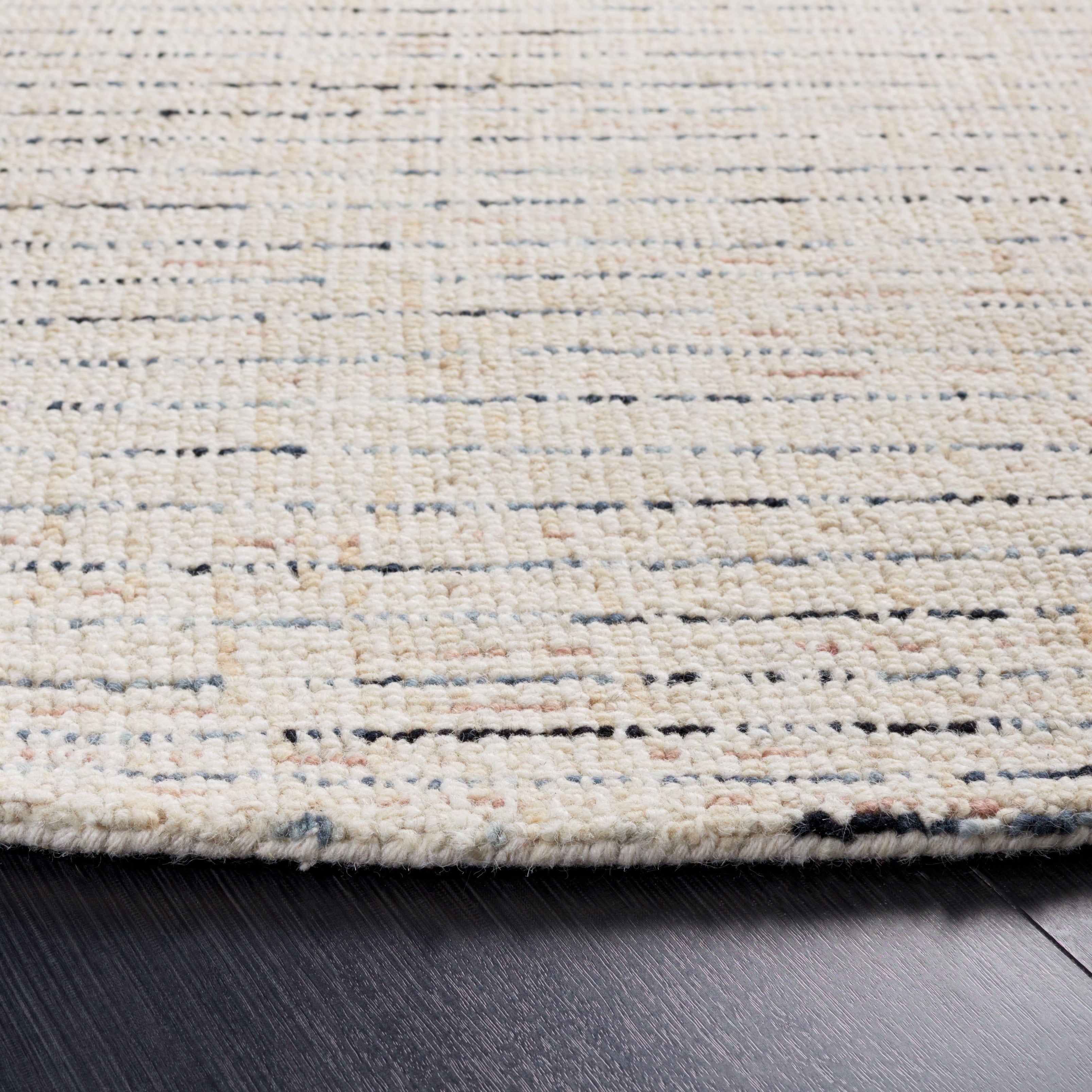 SAFAVIEH Handmade Abstract Lotje Modern Wool Rug