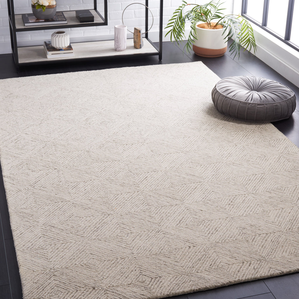 SAFAVIEH Handmade Abstract Yoshiya Modern Wool Rug
