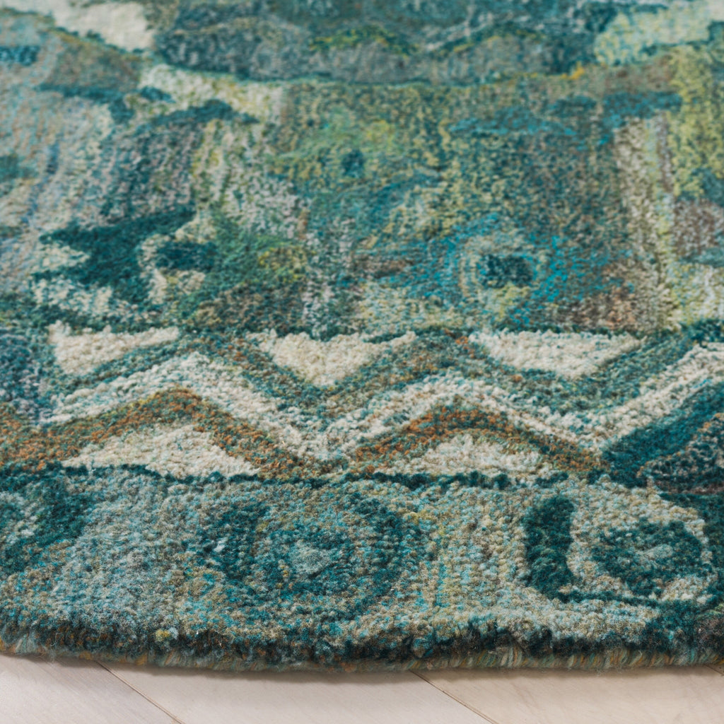 SAFAVIEH Handmade Anatolia Piedad Traditional Rug