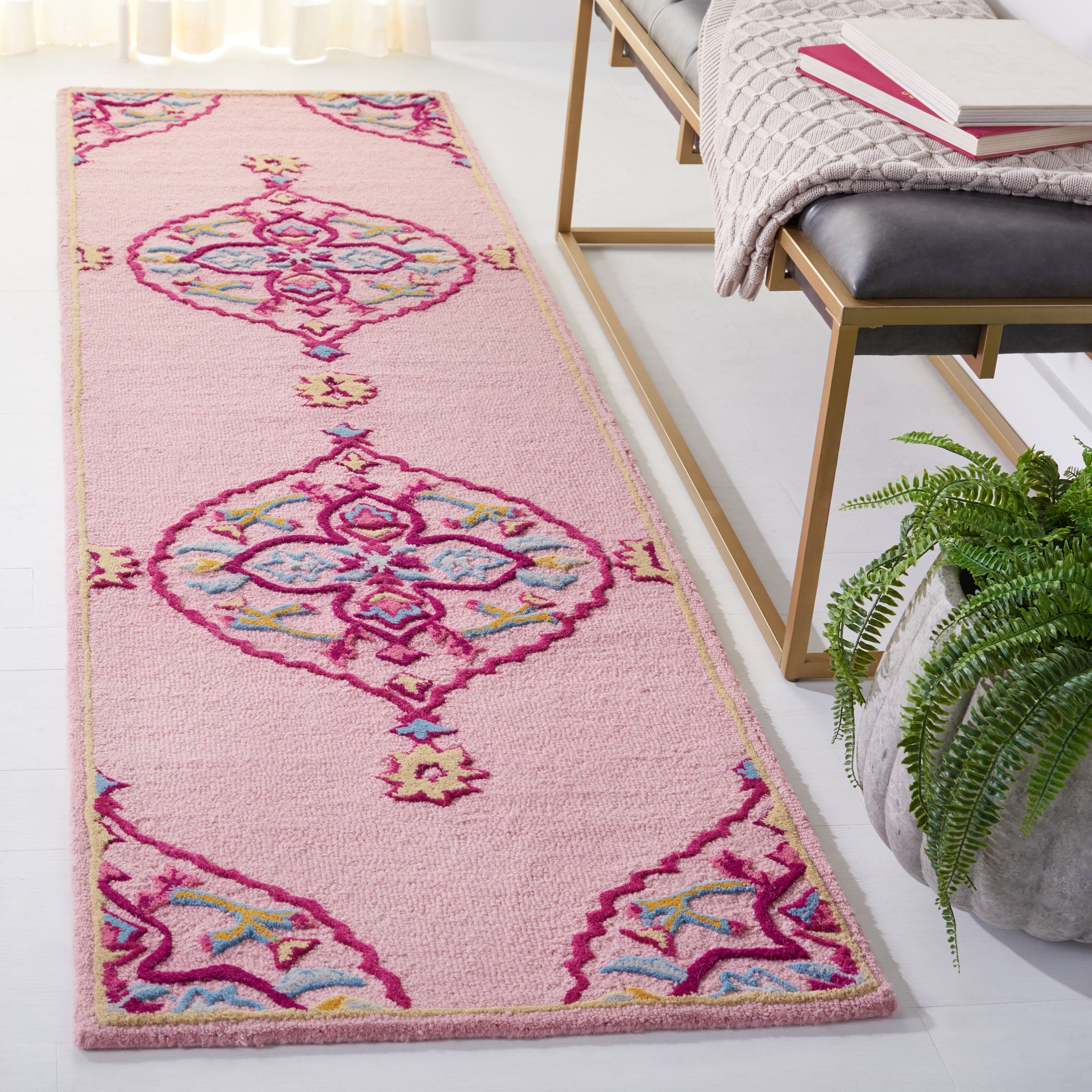 SAFAVIEH Handmade Bellagio Cailin Medallion Wool Rug