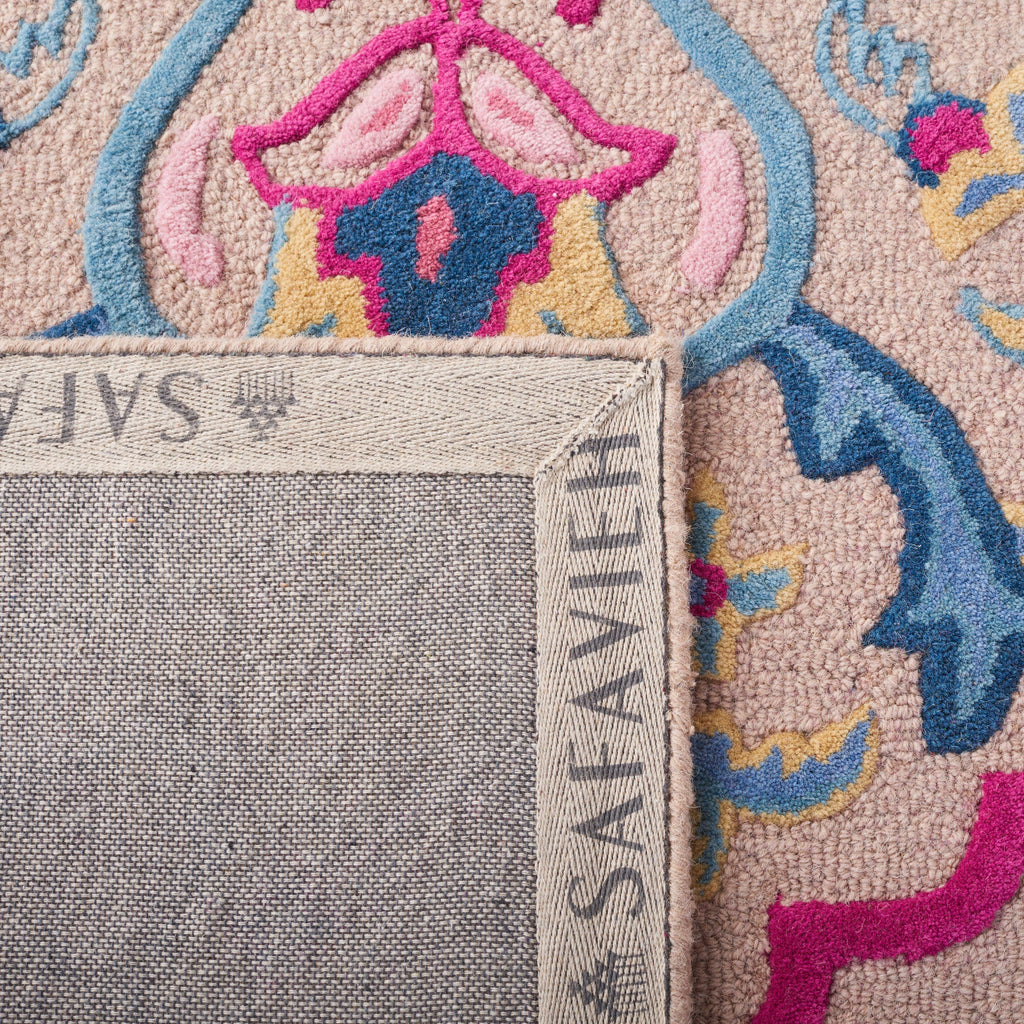 SAFAVIEH Handmade Bellagio Cailin Medallion Wool Rug