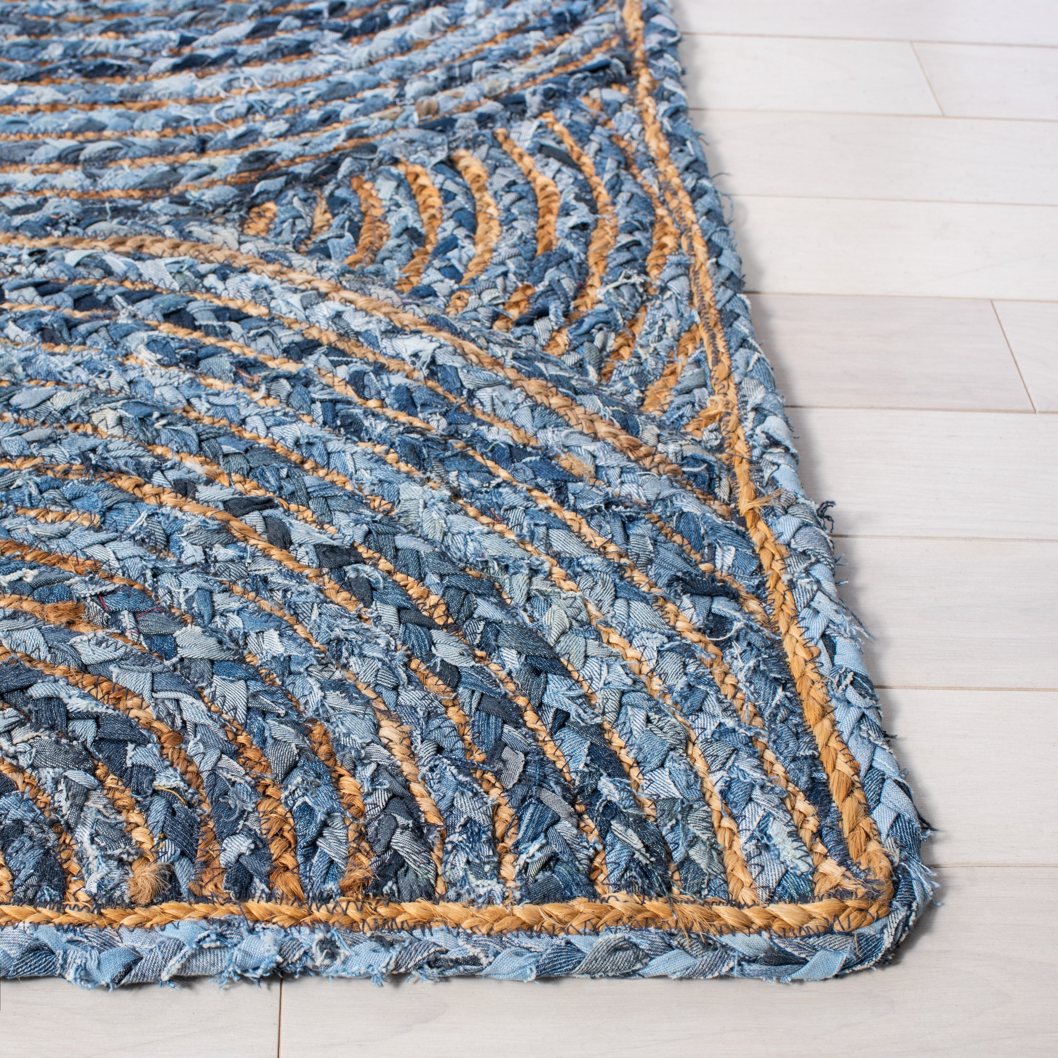 SAFAVIEH Handmade Cape Cod Eulogia Coastal Jute Rug
