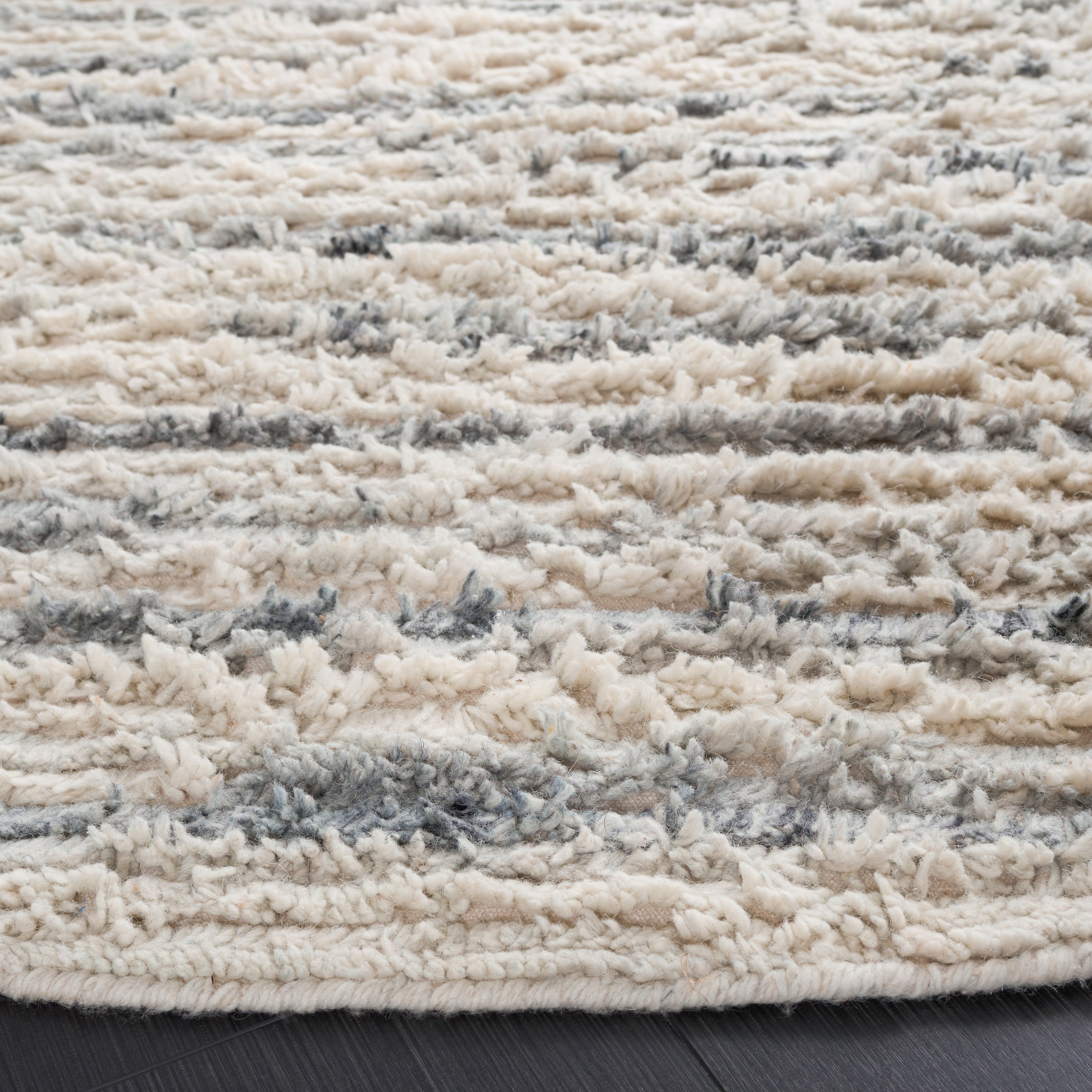 SAFAVIEH Handmade Casablanca Marlous Wool Rug