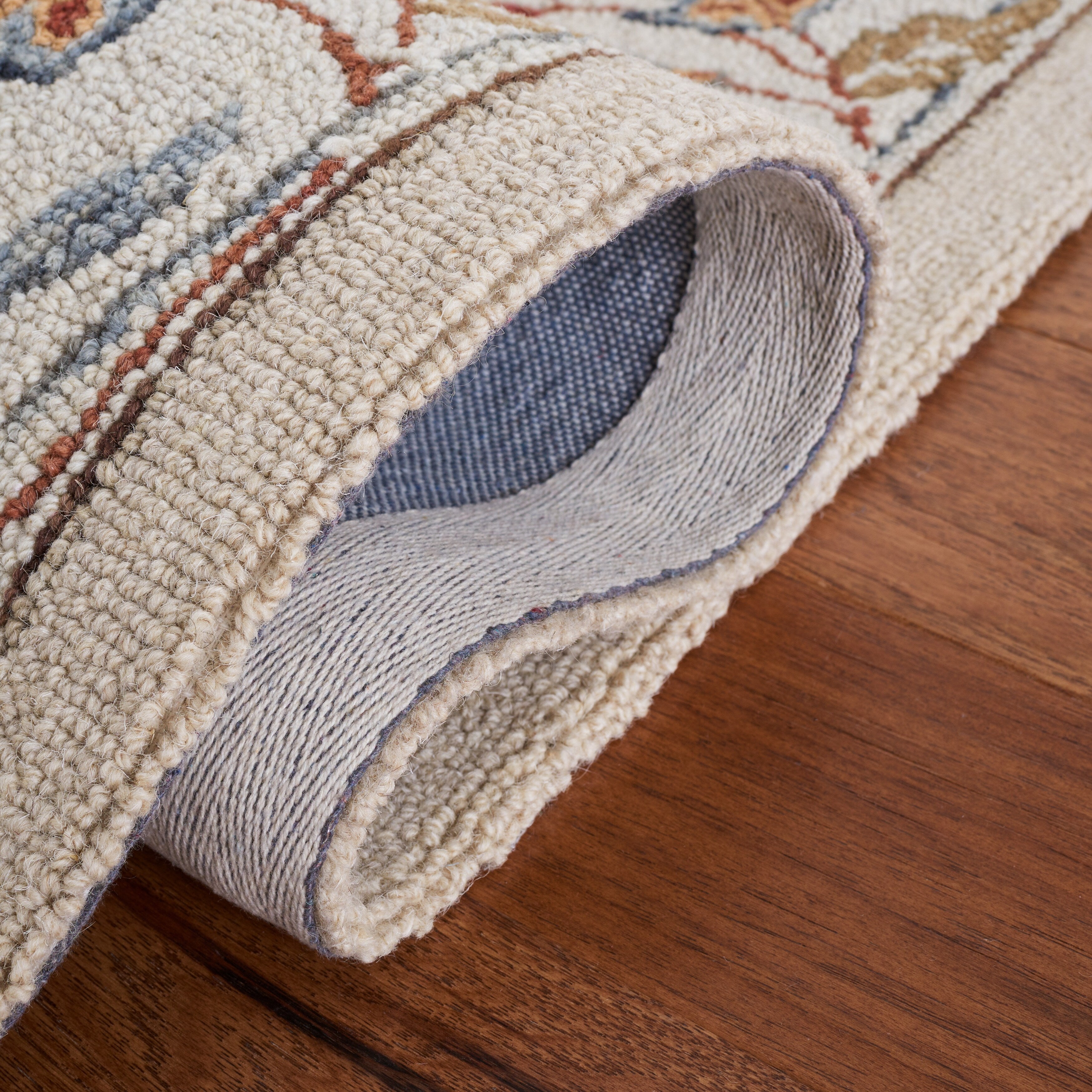 SAFAVIEH Handmade Chelsea Malda French Country Floral Wool Rug