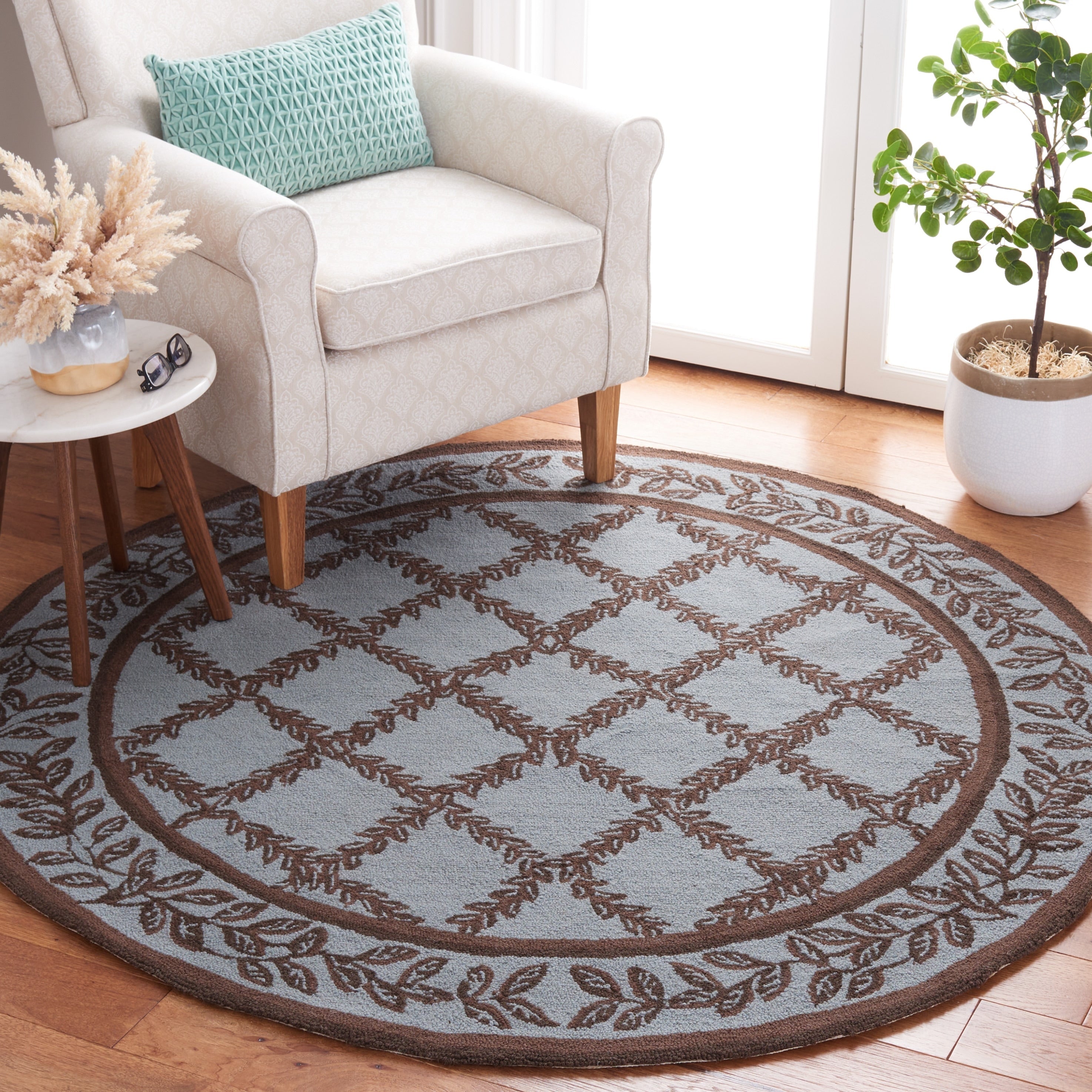 SAFAVIEH Handmade Chelsea Sunstripe Trellis French Country Wool Rug