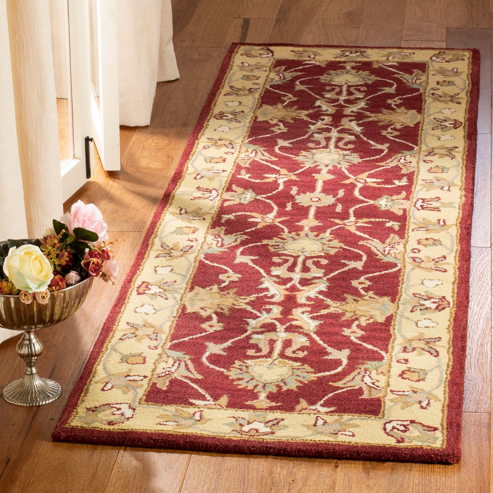 SAFAVIEH Handmade Heritage Kimono Traditional Oriental Wool Rug