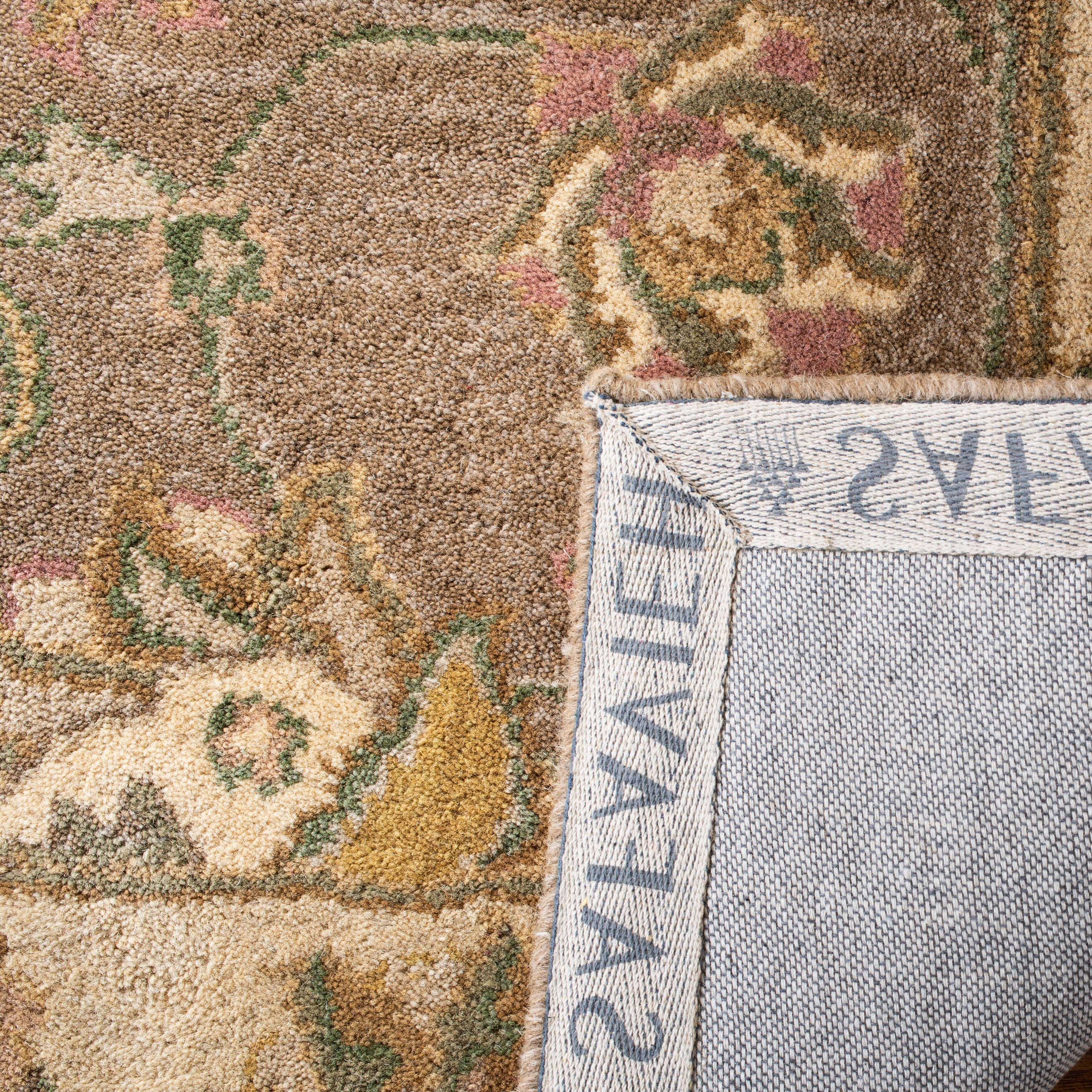 SAFAVIEH Handmade Heritage Kimono Traditional Oriental Wool Rug