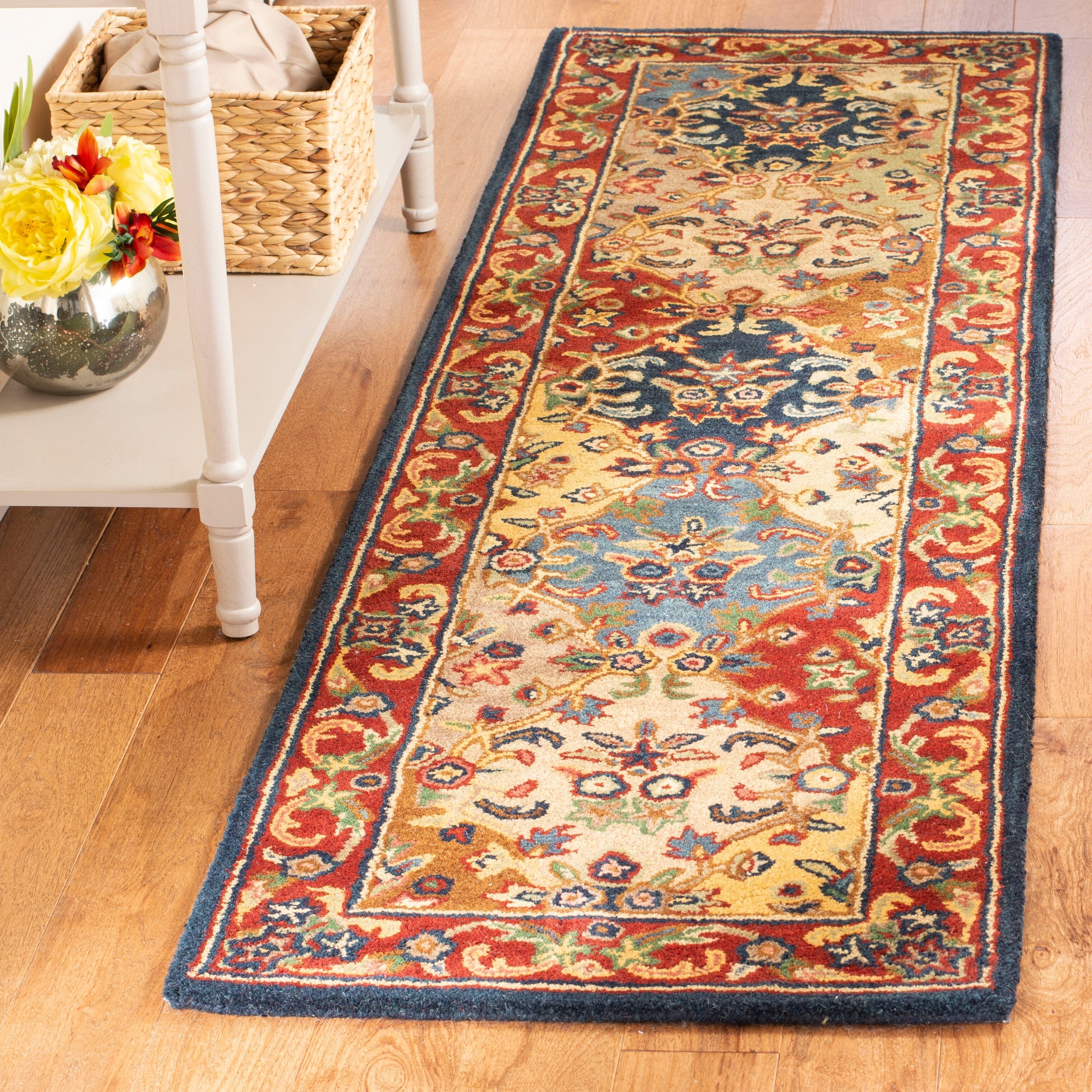 SAFAVIEH Handmade Heritage Reptilian Traditional Oriental Wool Rug