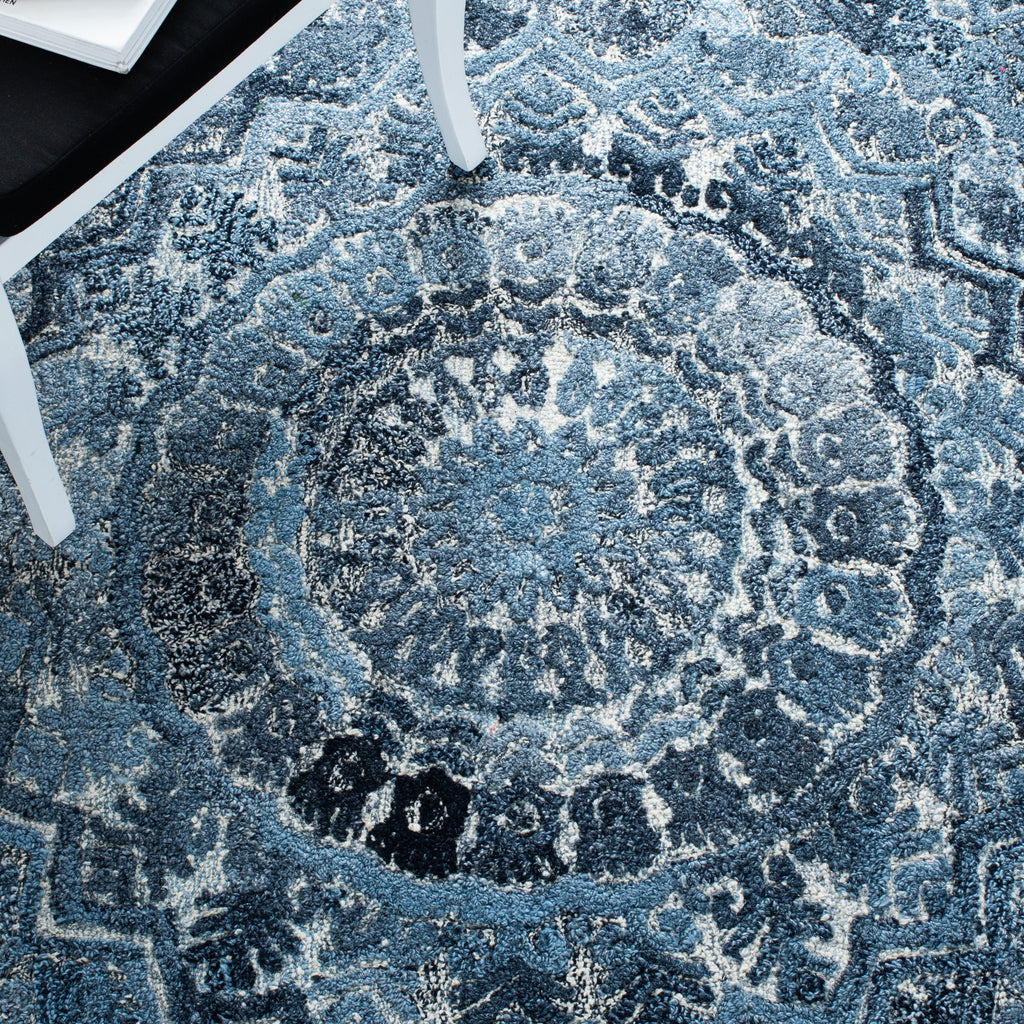 SAFAVIEH Handmade Marquee Carlijn Modern Medallion Wool Rug