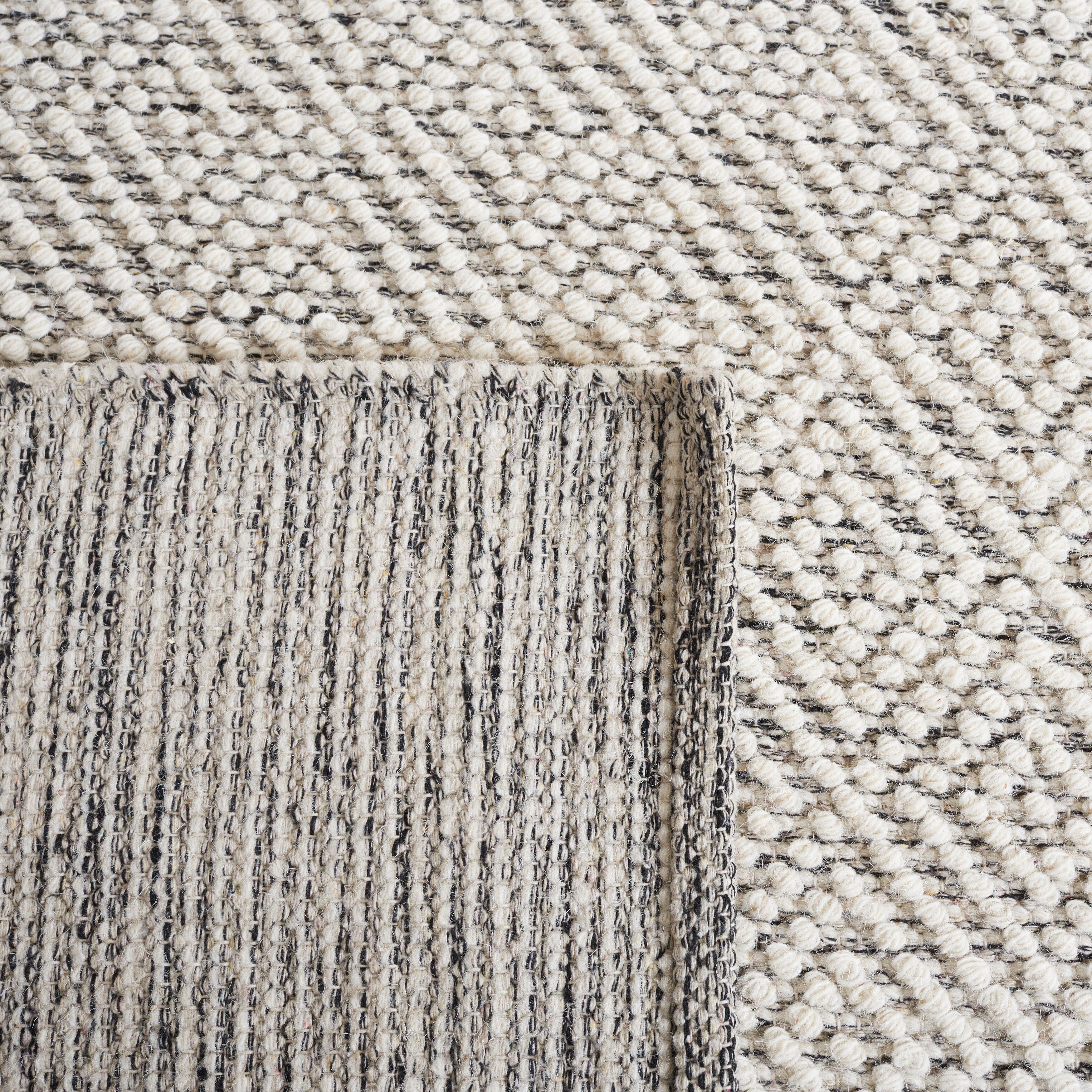 SAFAVIEH Handmade Natura Palmerina Wool Area Rug