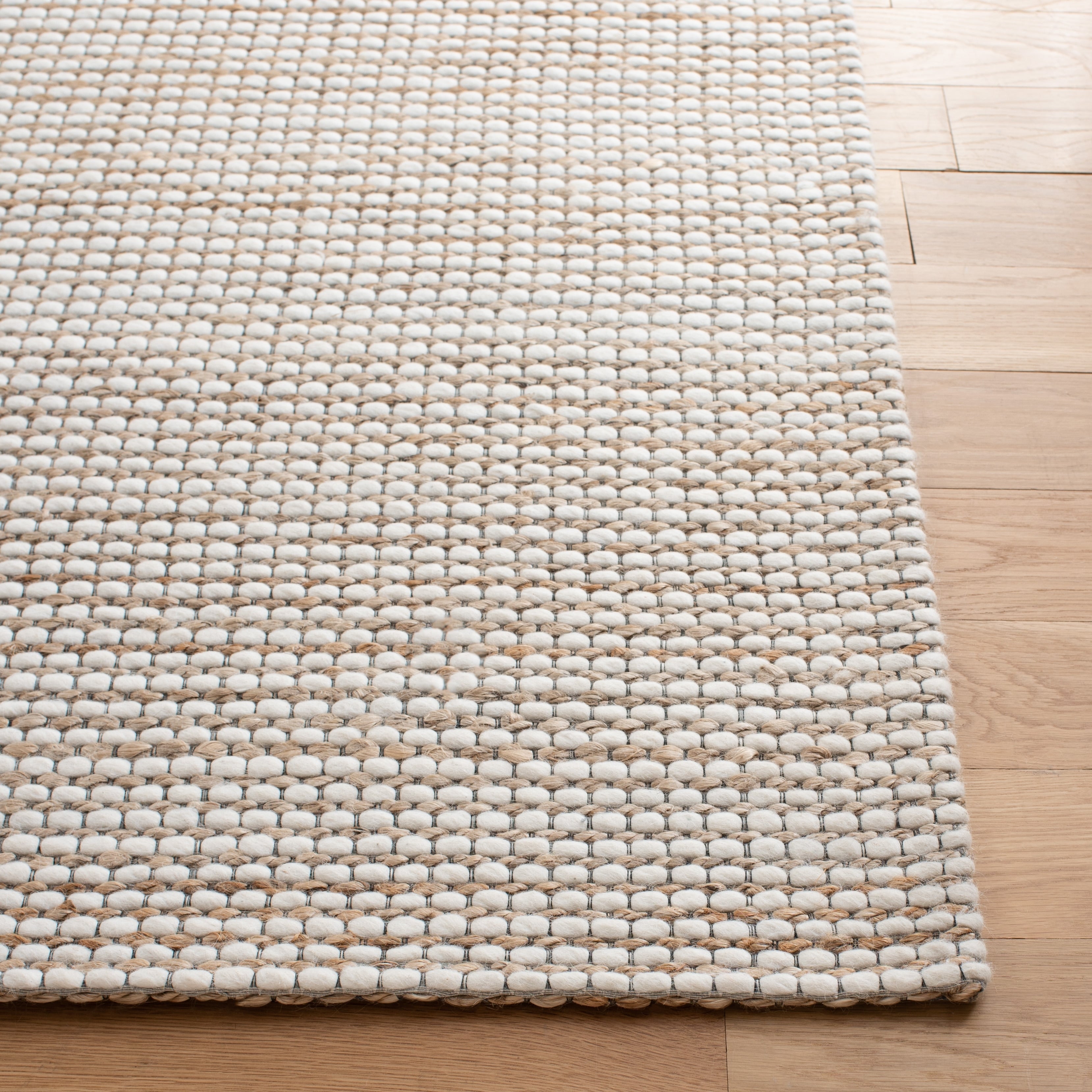 SAFAVIEH Handmade Natural Fiber Yareli Jute & Wool Rug..