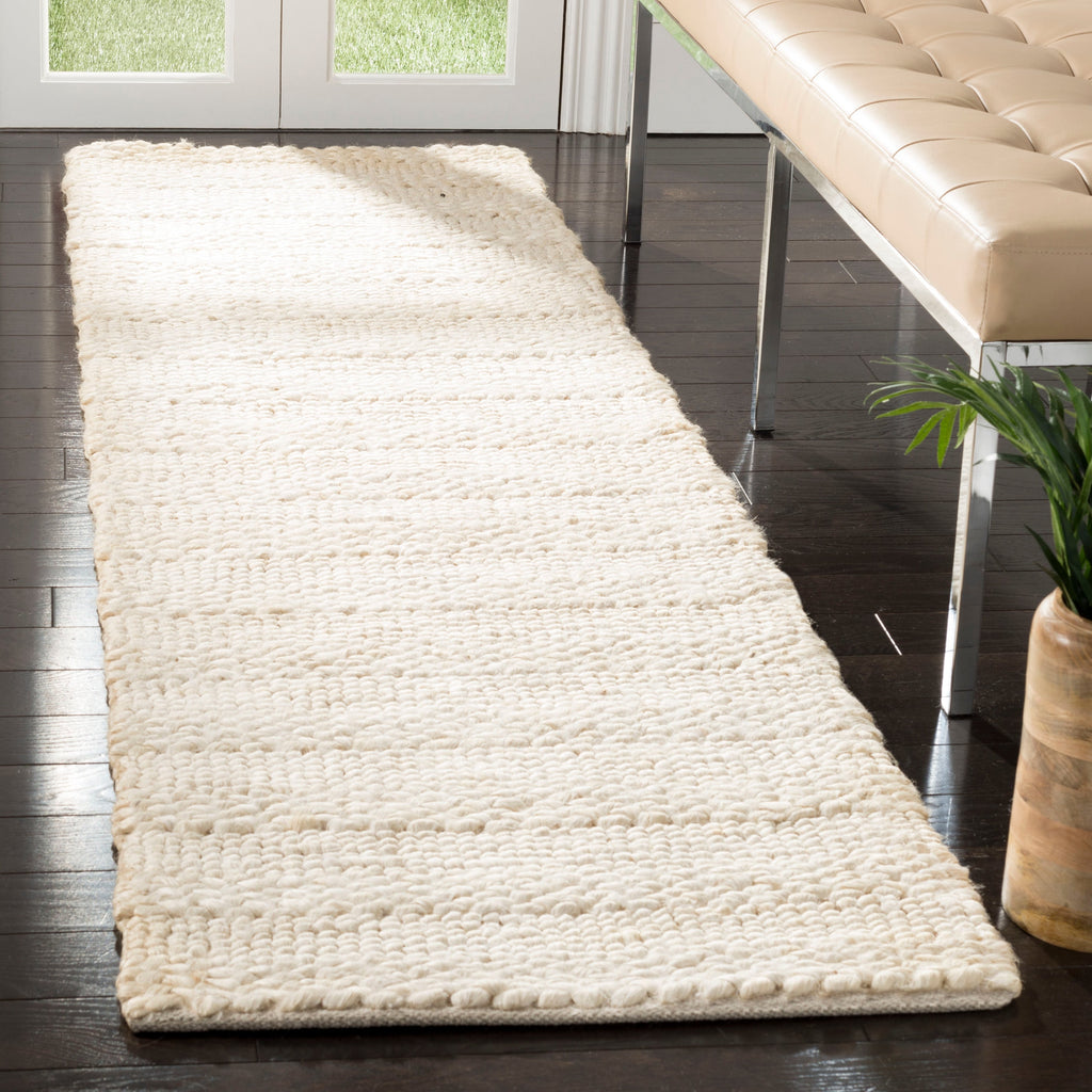 SAFAVIEH Handmade Natural Fiber Zaniyah Jute Rug