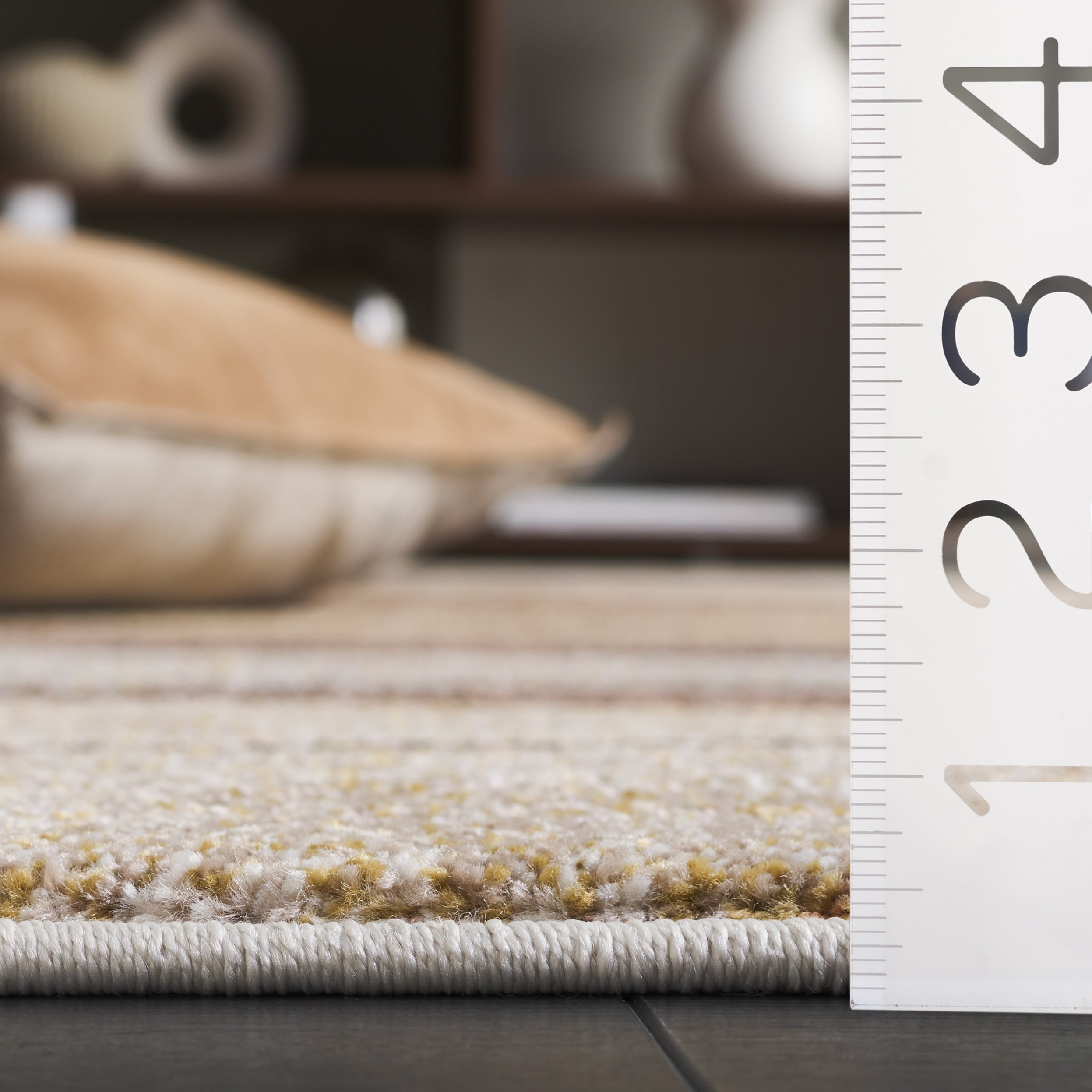 SAFAVIEH Hollywood Josefine Mid-Century Modern Abstract Rug