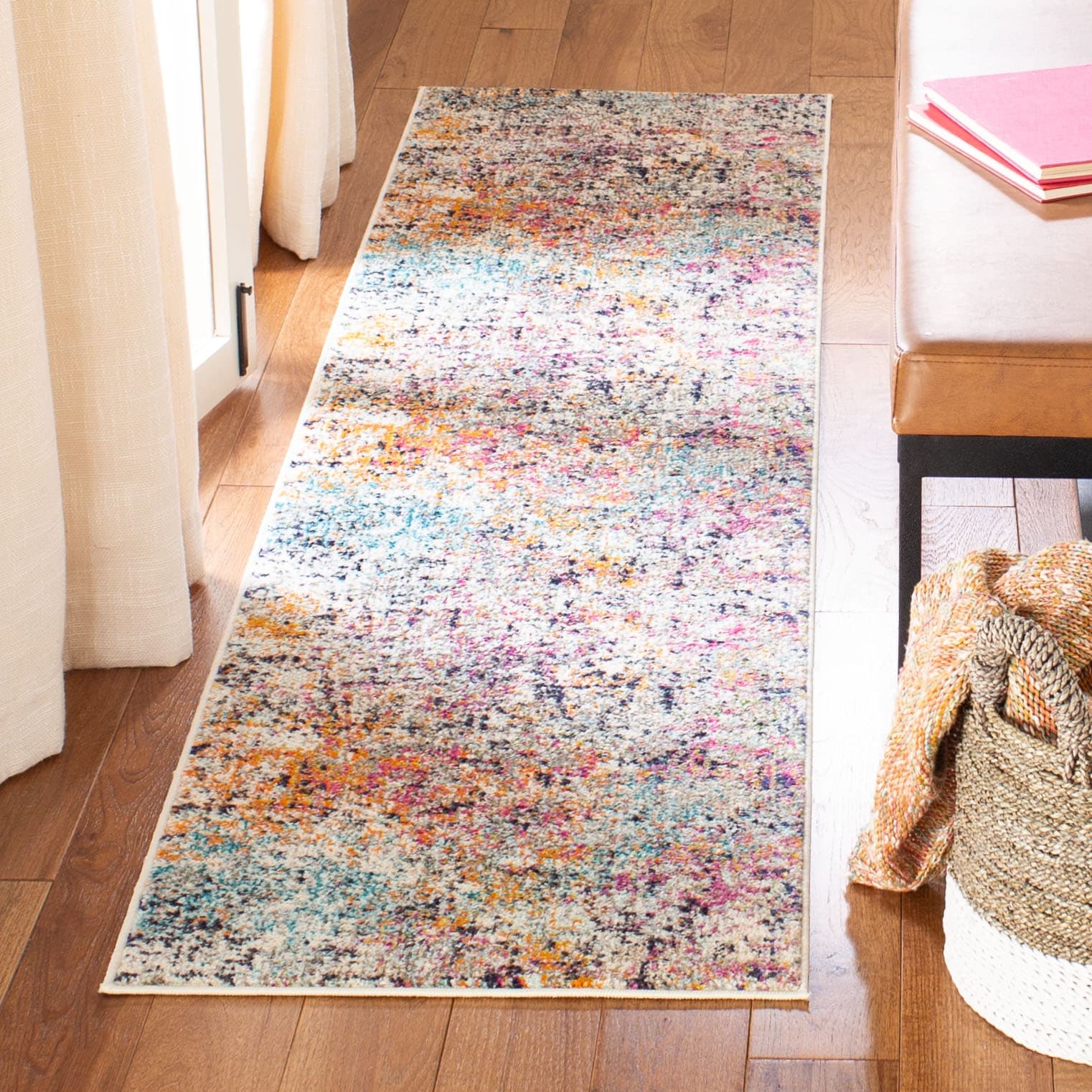 SAFAVIEH Madison Coleen Modern Abstract Rug