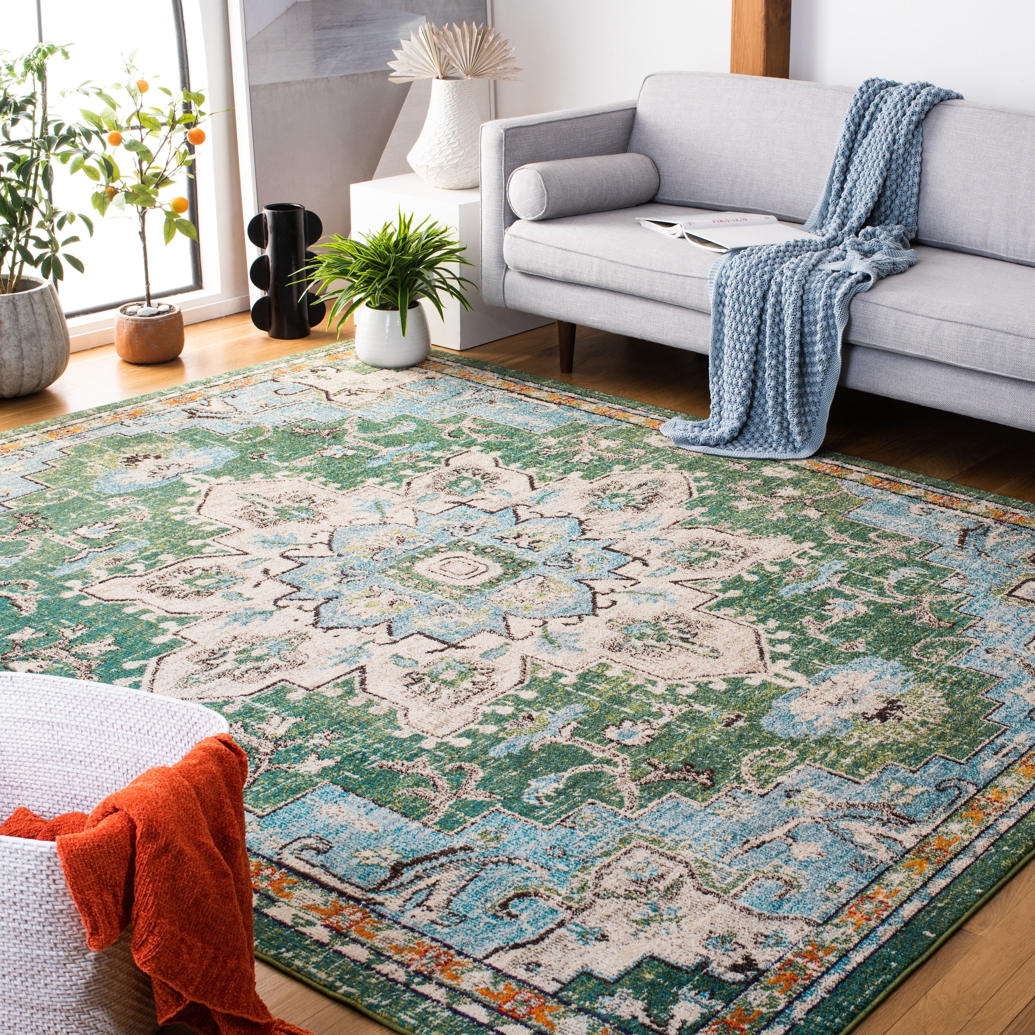 SAFAVIEH Madison Katelijne Boho Medallion Distressed Area Rug