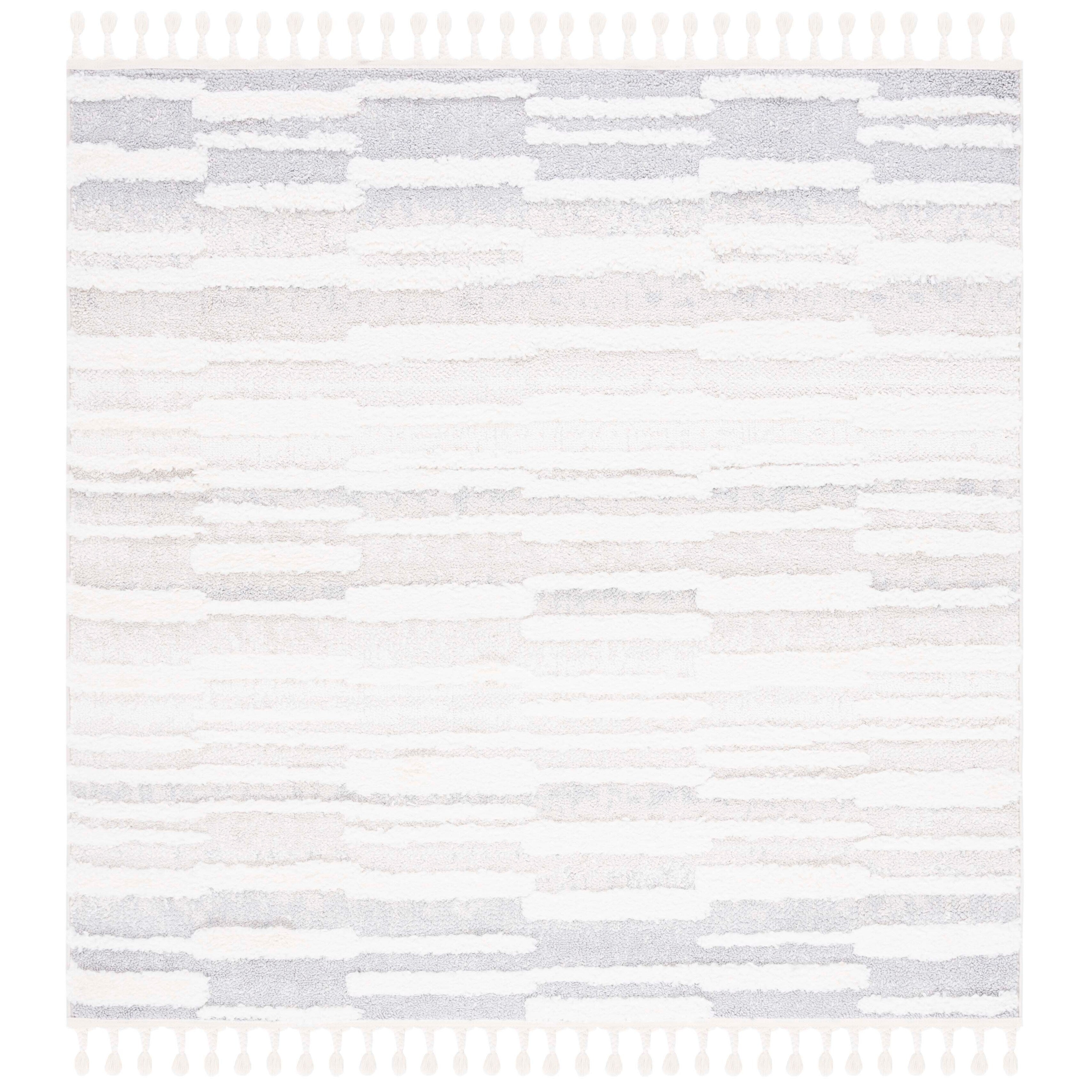 SAFAVIEH Moroccan Tassel Shag Eftimia 2-inch Thick Rug