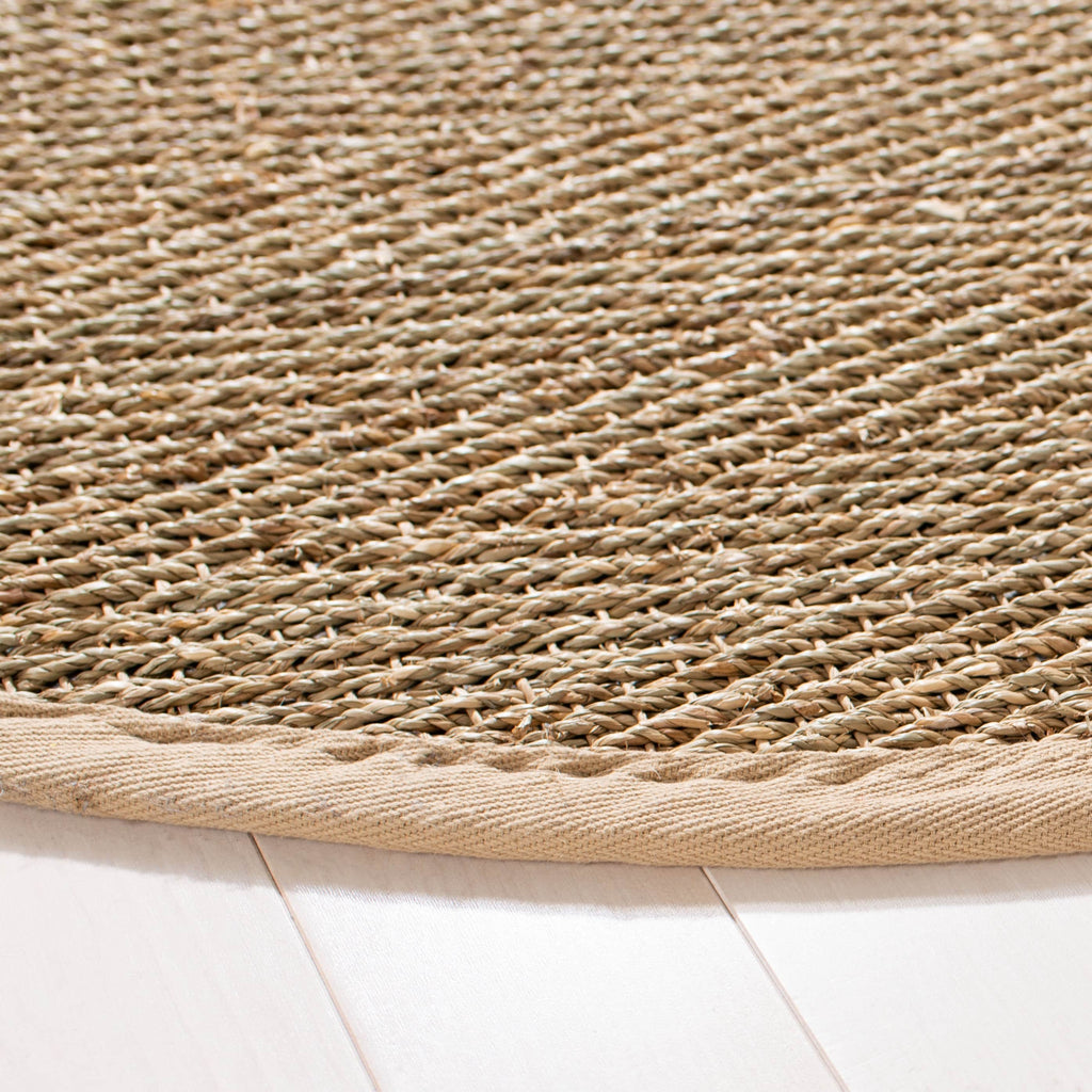 SAFAVIEH Natural Fiber Trilby Herringbone Seagrass Rug