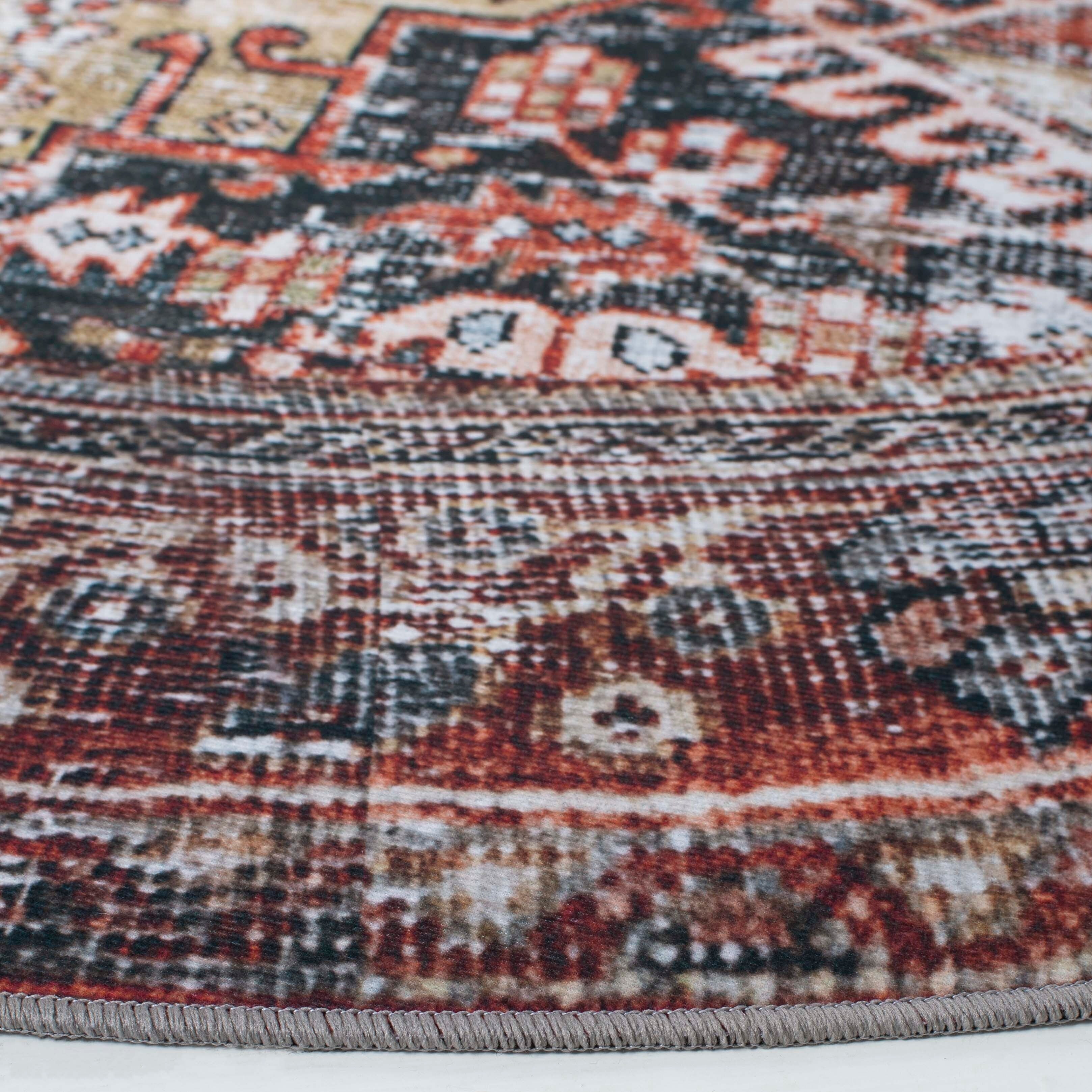 SAFAVIEH Tucson Machine Washable Slip Resistant Eldora Traditional Rug