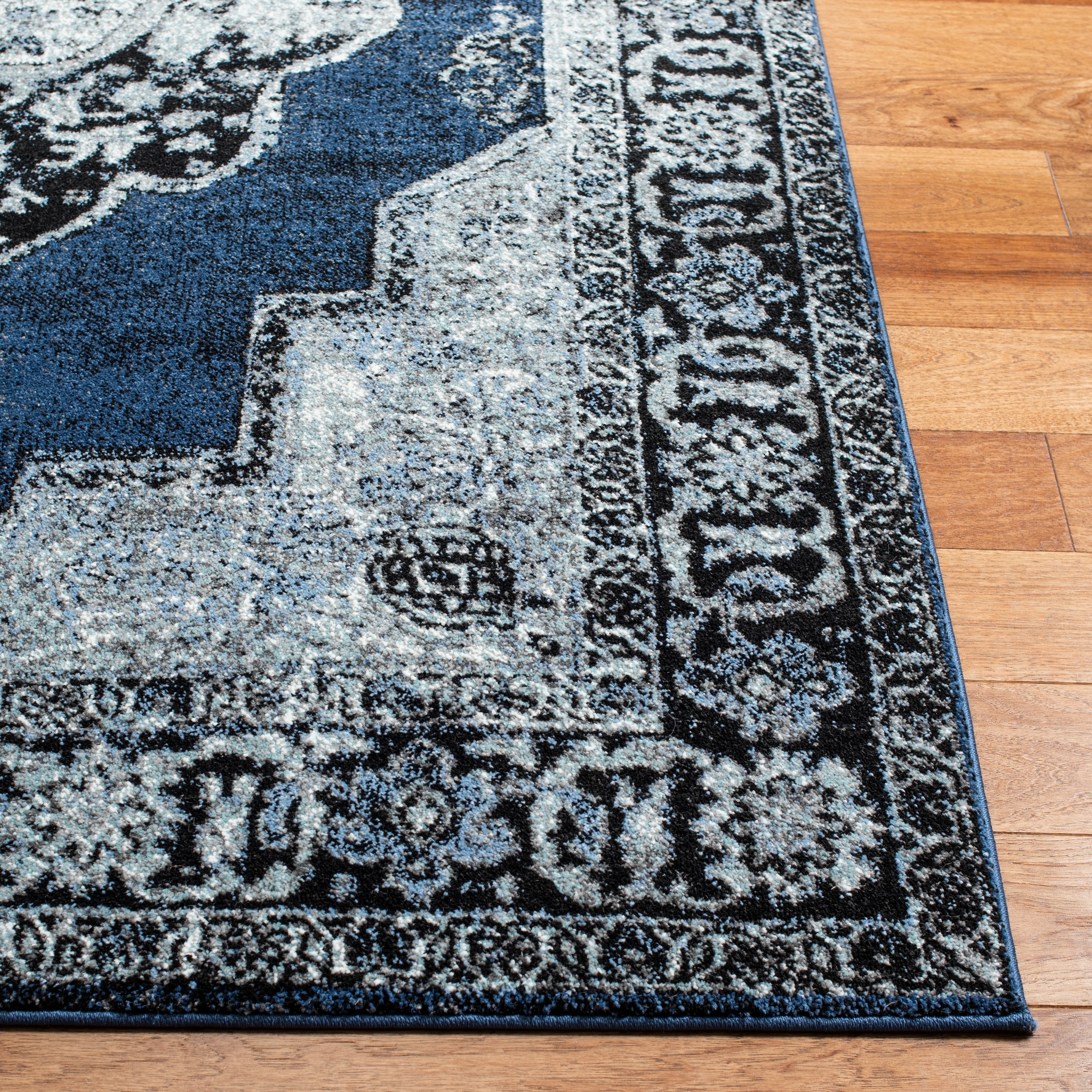 SAFAVIEH Vintage Hamadan Ismay Oriental Distressed Rug
