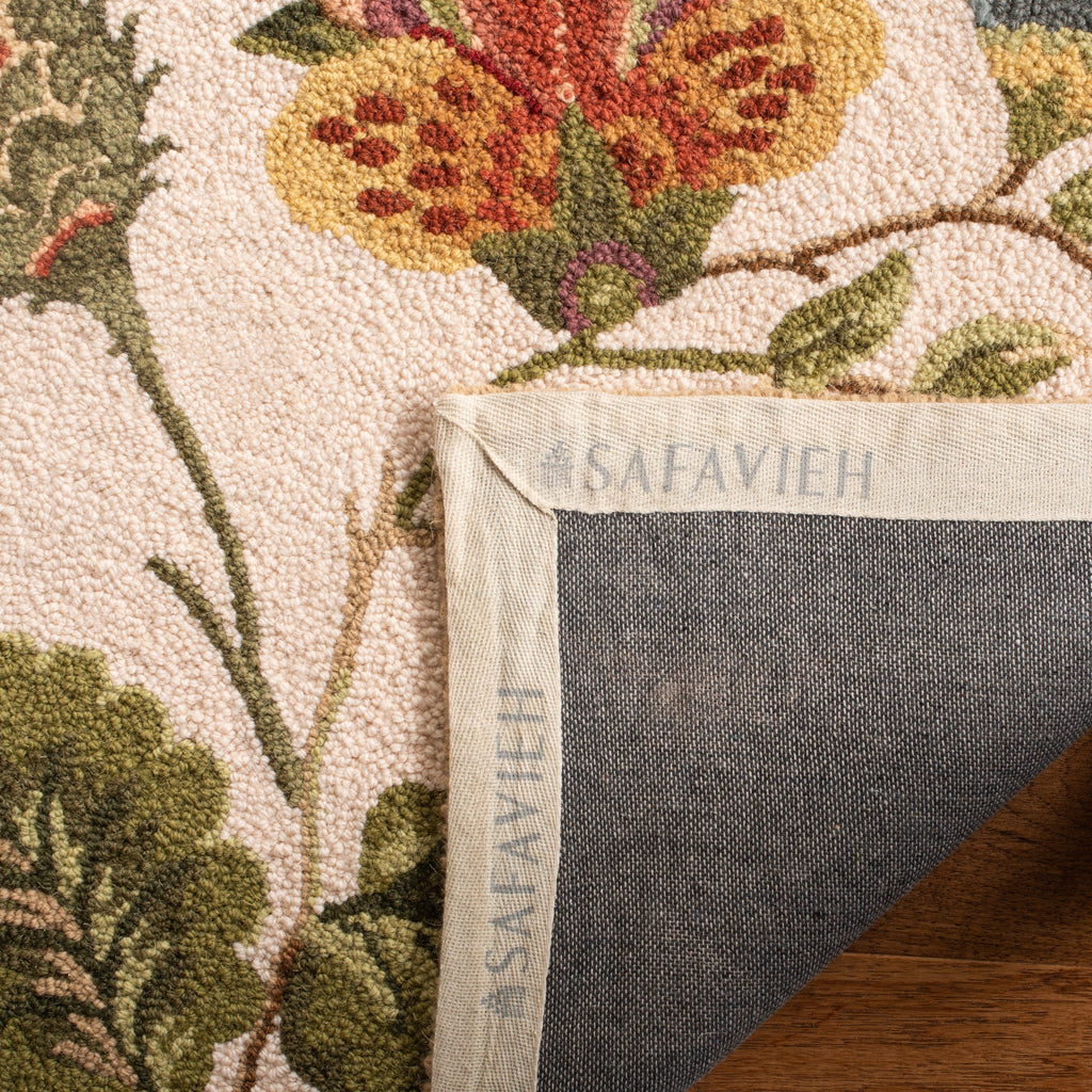 SAFAVIEH, Handmade Chelsea Jurendine French Country Floral Wool Rug