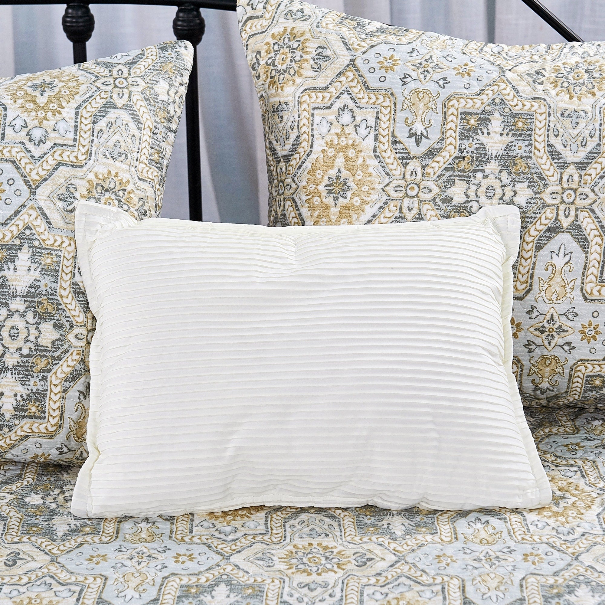 Serenta 6 Piece Cotton Blend Daybed Bedspread Coverlet Set - 75 x 39