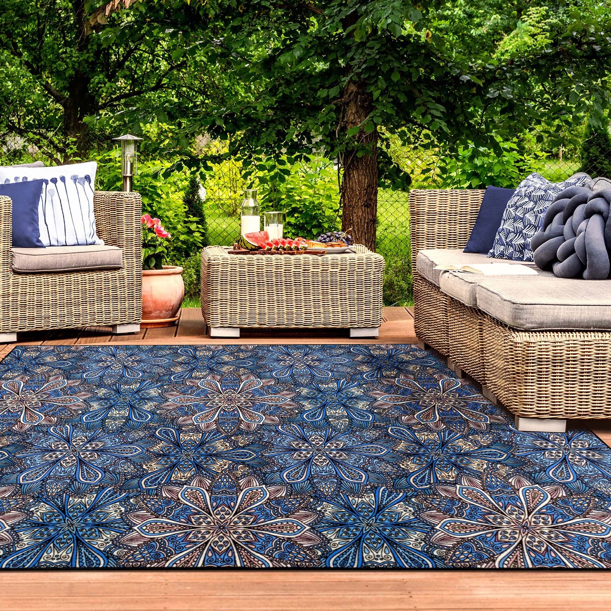 Superior Cassidy Floral Boho Non-Slip Indoor Outdoor Area Rug