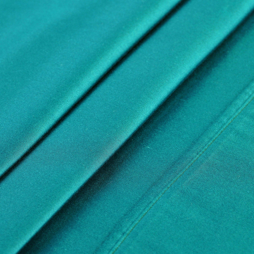 Superior Egyptian Cotton 400 Thread Count Solid Deep Pocket Bed Sheet Set