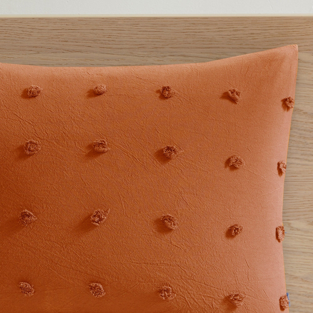 Intelligent Design Maize Cotton Jacquard Duvet Cover Set with Euro Shams and Throw Pillows