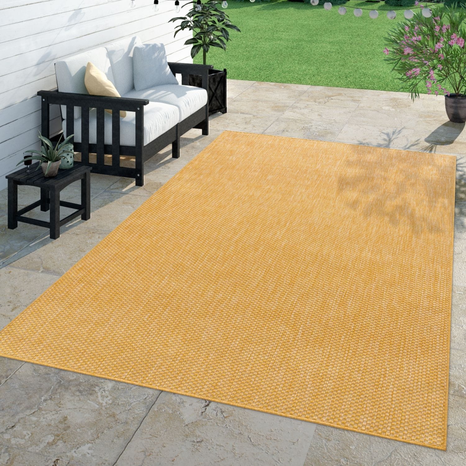 Variegated Waterproof Outdoor Rug for Patio