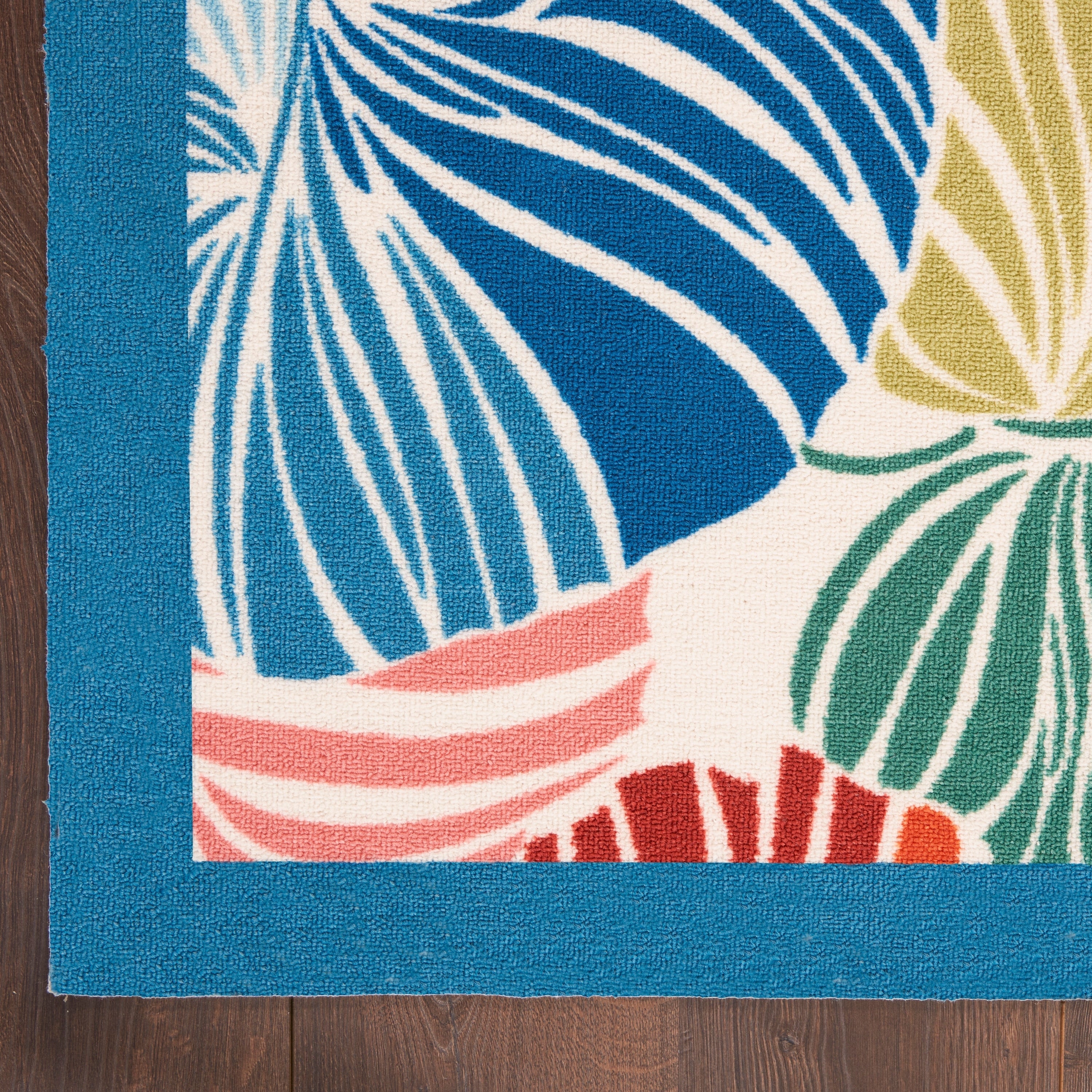 Waverly Sun N' Shade Modern Botanical Indoor/Outdoor Area Rug