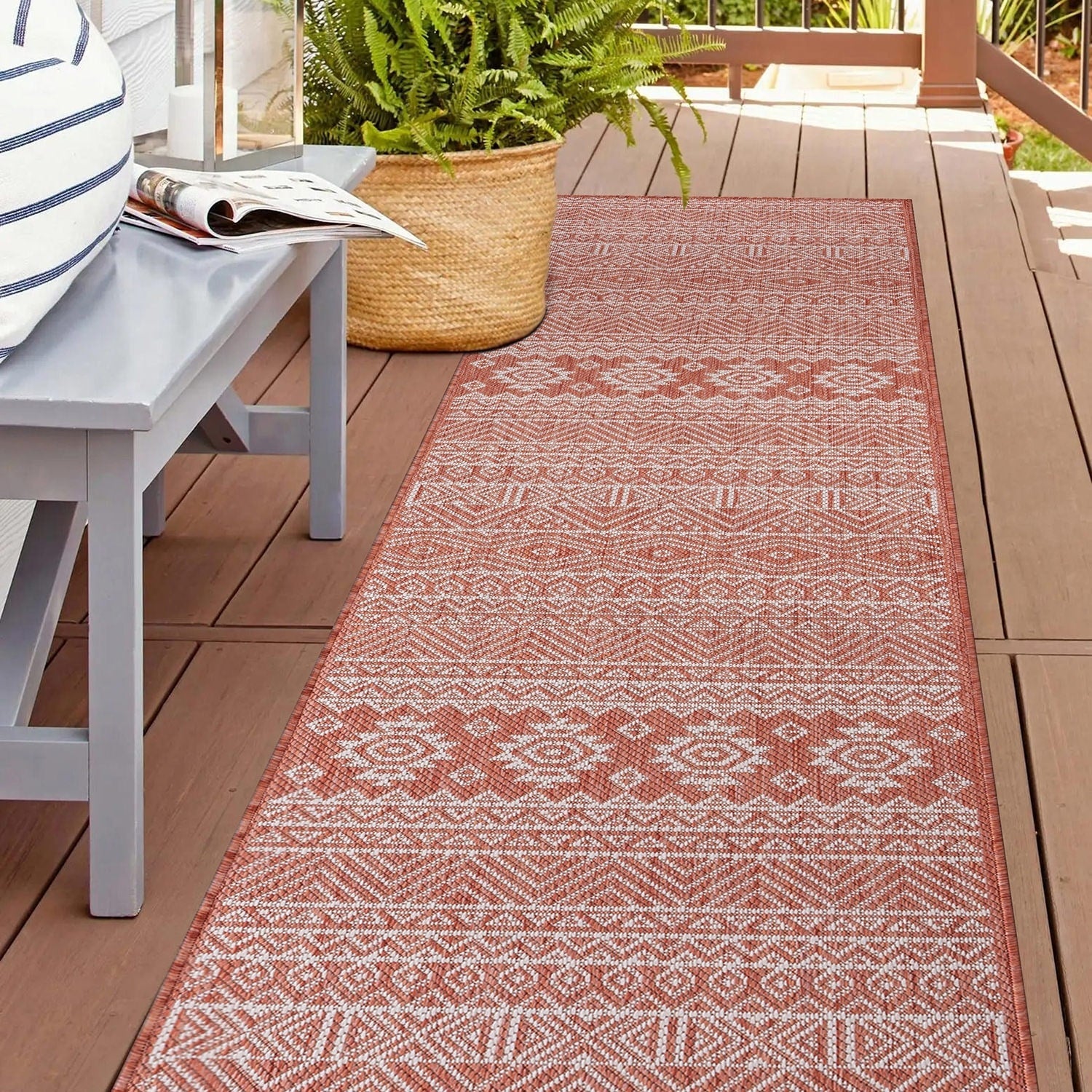 World Rug Gallery Distressed Geometric Bohemian Textured Flat Weave Indoor/Outdoor Area Rug