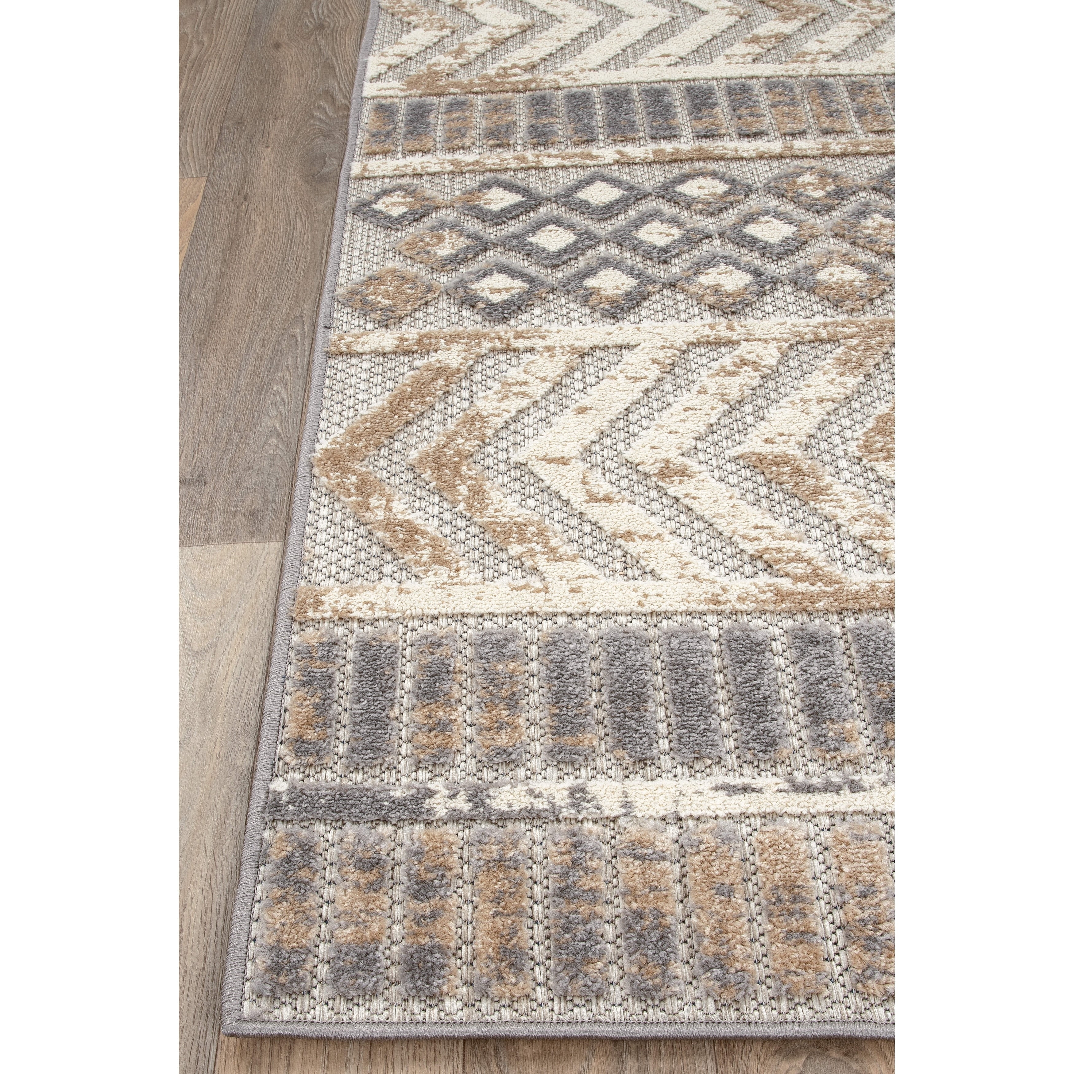 World Rug Gallery Distressed Geometric Indoor/Outdoor Area Rug